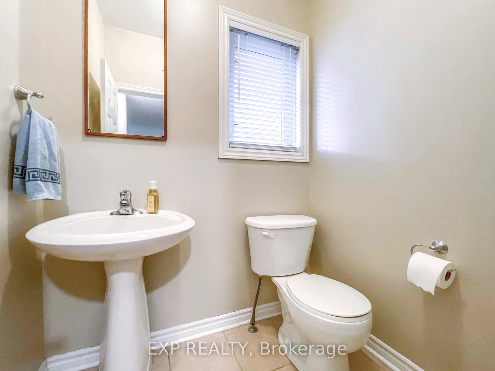 Photo 16 of 21 McIntyre Drive, Barrie, Ardagh — HOMEH