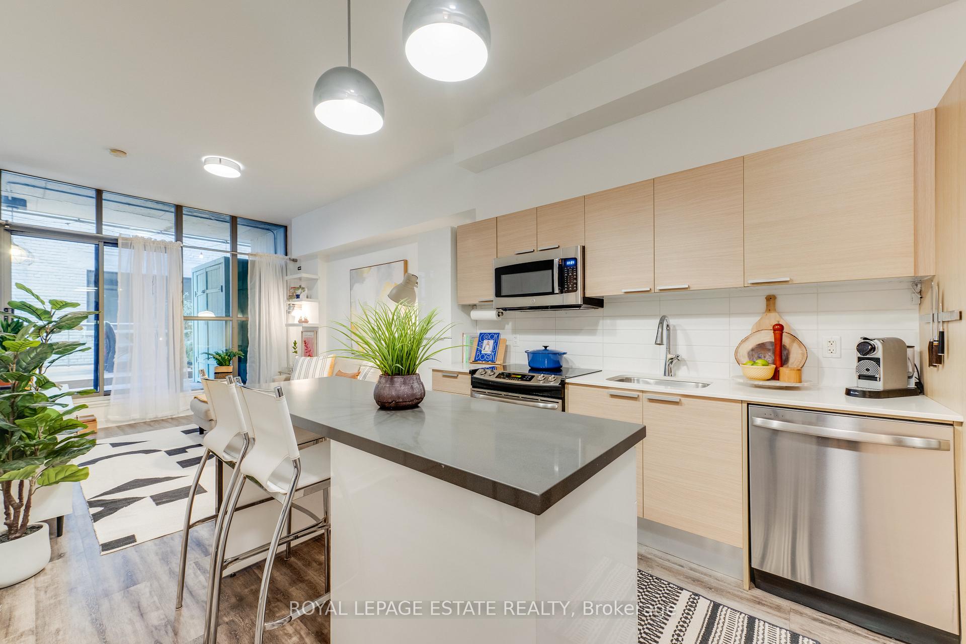 Photo 5 of Unit 102, 625 Queen Street E, Toronto, South Riverdale — HOMEH