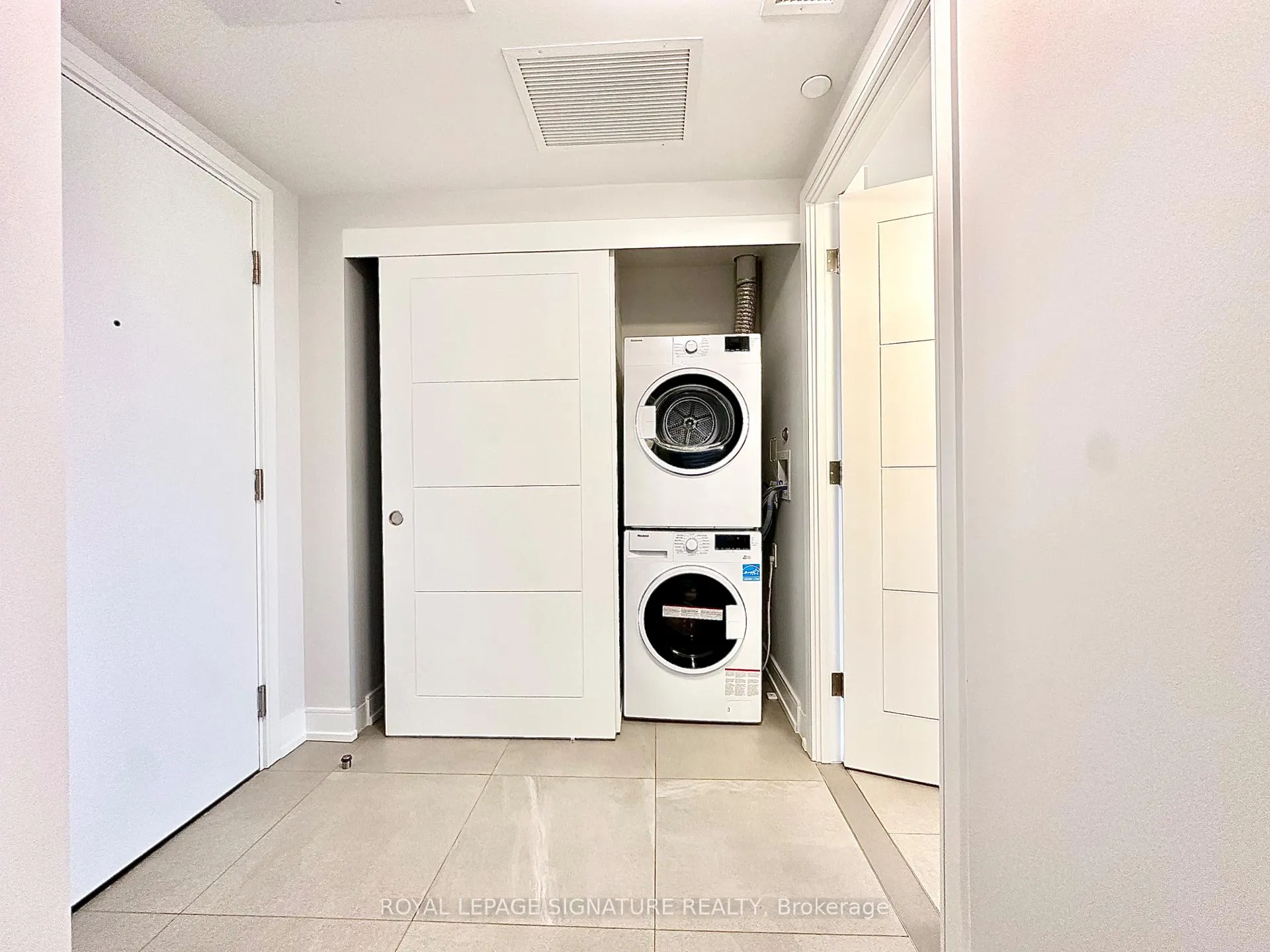 Photo 13 of Unit 310, 2525 Bathurst Street, Toronto, Forest Hill North — HOMEH