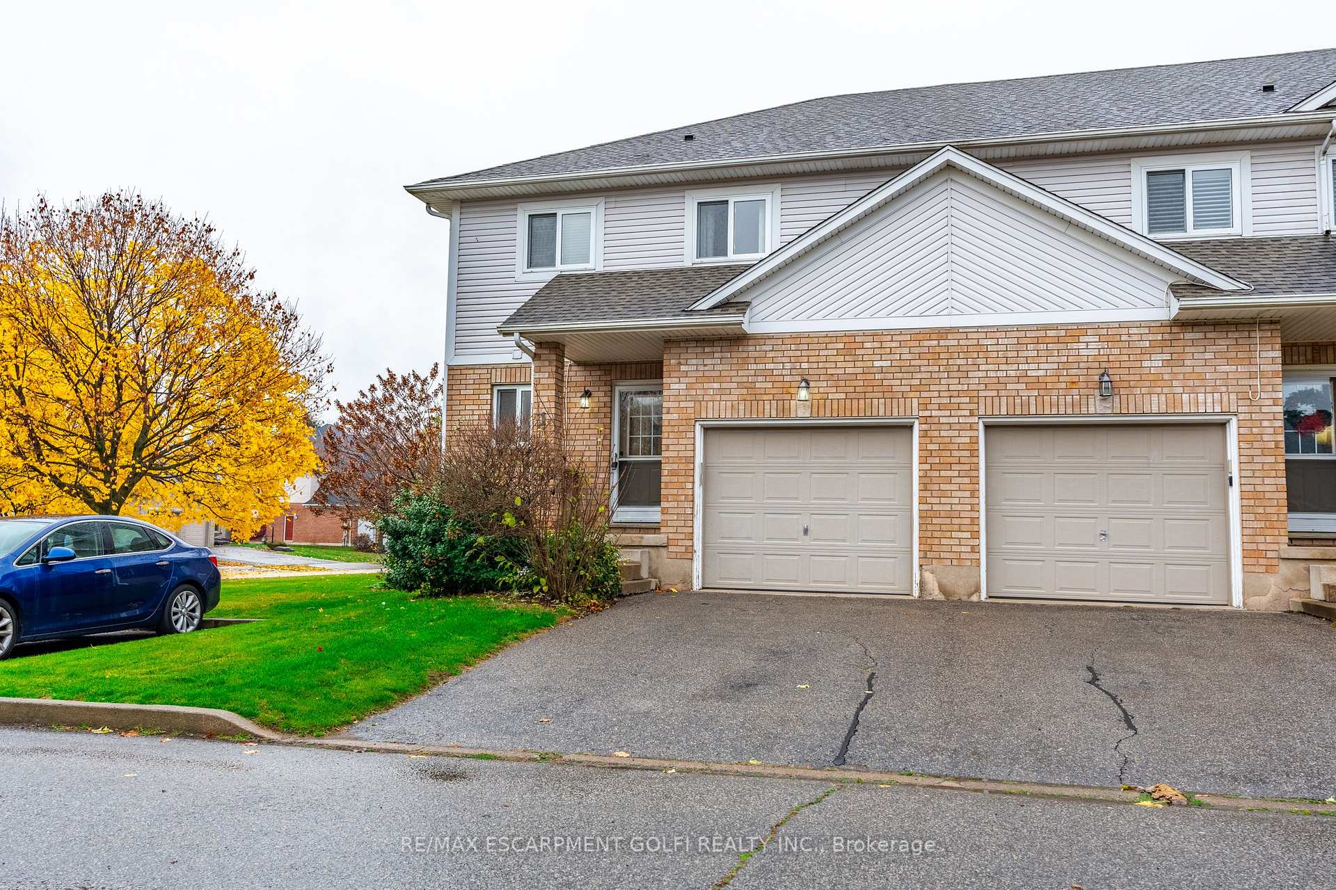 Photo 2 of Unit 1, 25 Meadowvale Drive, Pelham, Fonthill — HOMEH