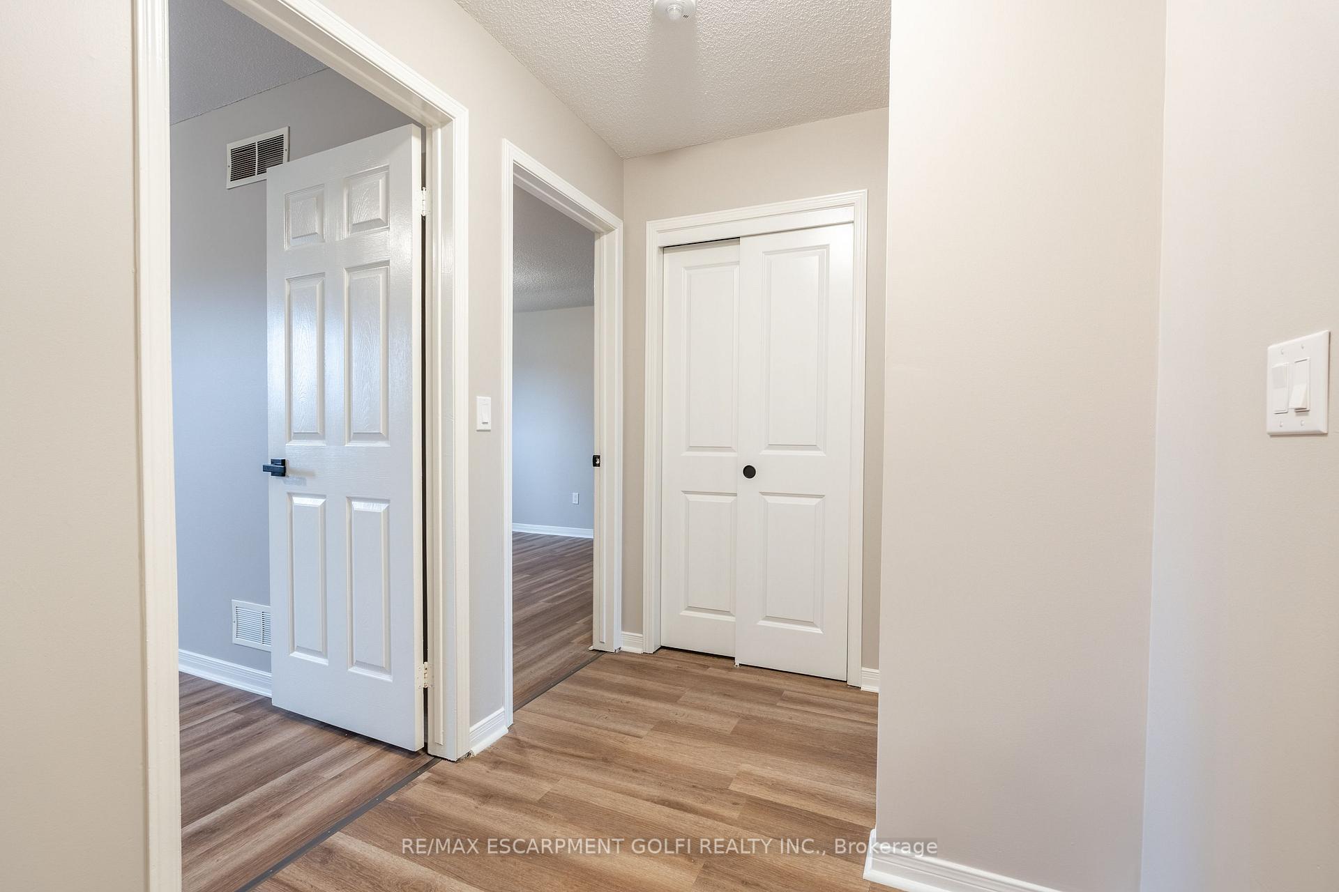 Photo 18 of Unit 1, 25 Meadowvale Drive, Pelham, Fonthill — HOMEH