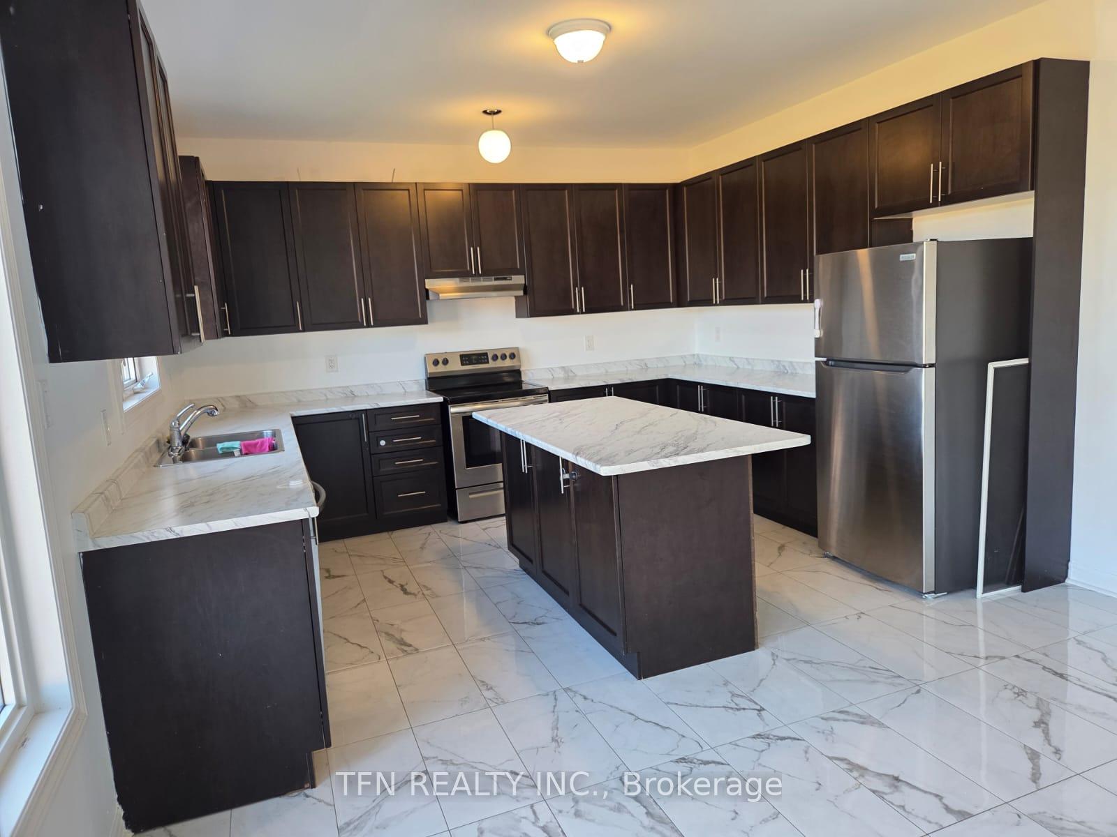 Photo 2 of 52 Tracey Lane, Collingwood — HOMEH