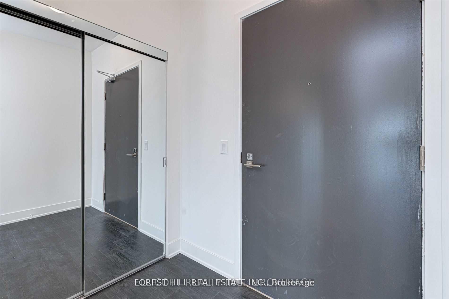 Photo 5 of Unit 3502, 2908 Highway 7, Vaughan, Concord — HOMEH