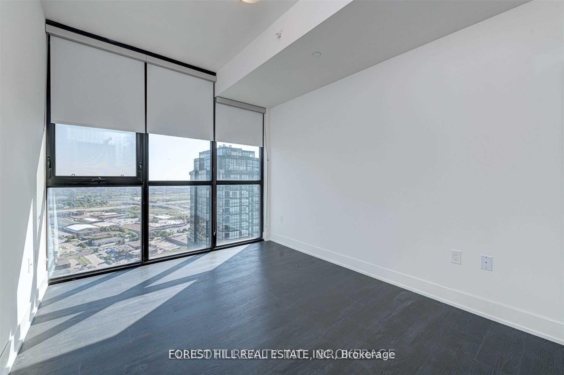Photo 7 of Unit 3502, 2908 Highway 7, Vaughan, Concord — HOMEH