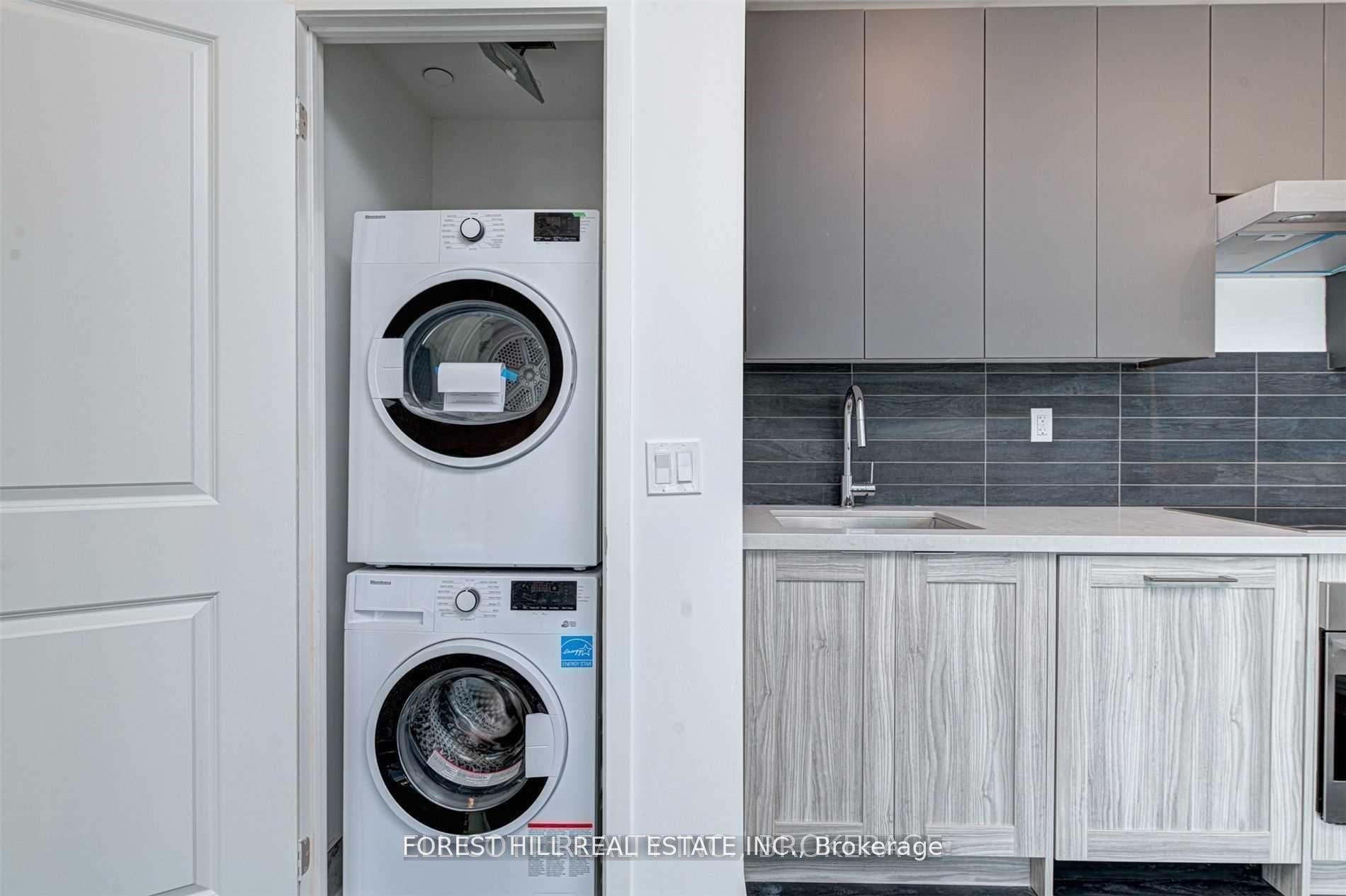 Photo 16 of Unit 3502, 2908 Highway 7, Vaughan, Concord — HOMEH