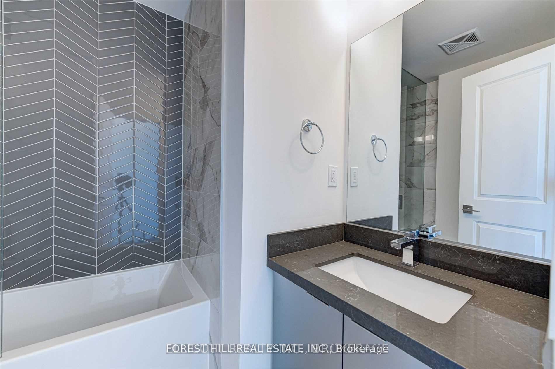 Photo 19 of Unit 3502, 2908 Highway 7, Vaughan, Concord — HOMEH