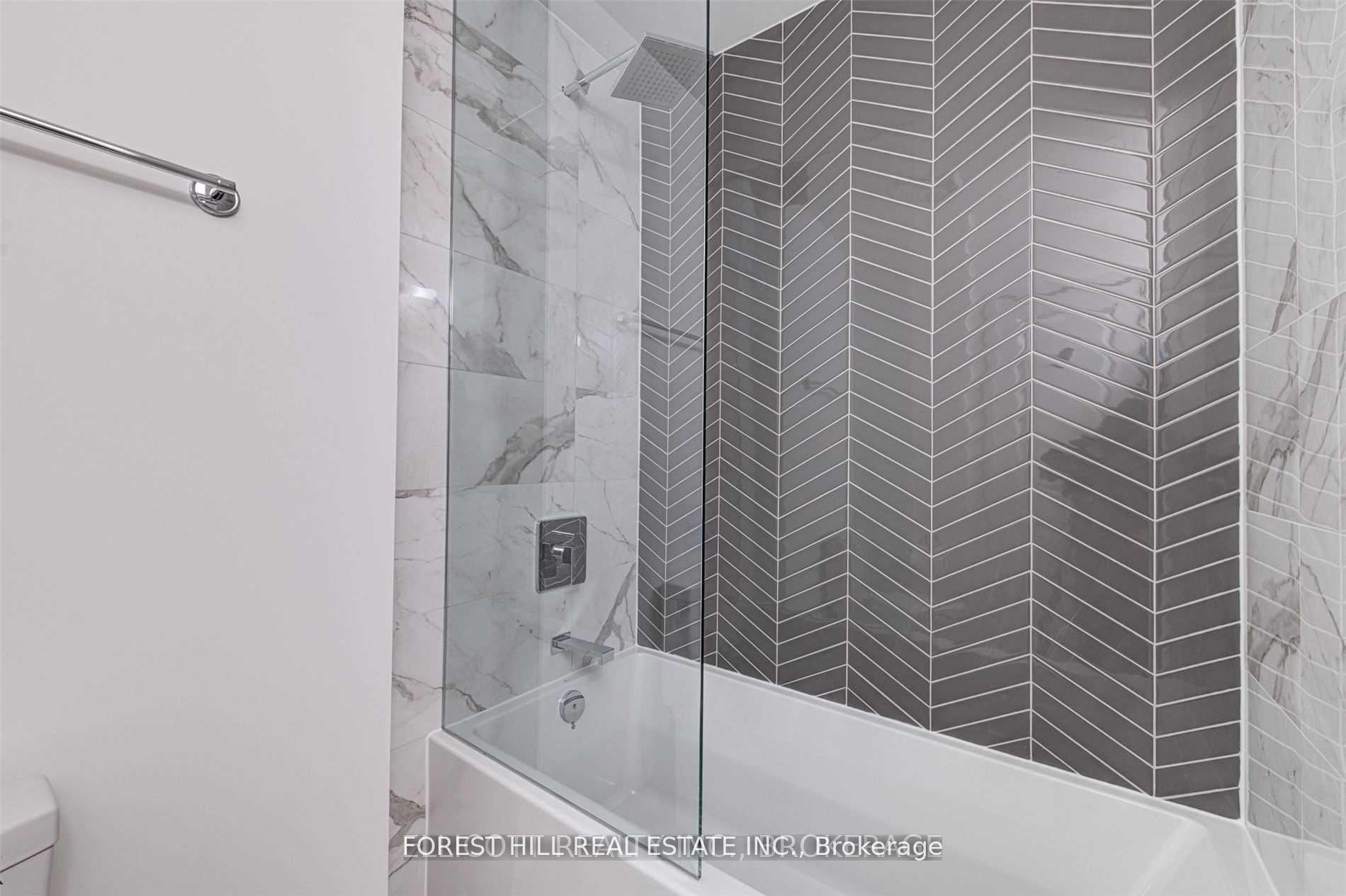 Photo 20 of Unit 3502, 2908 Highway 7, Vaughan, Concord — HOMEH