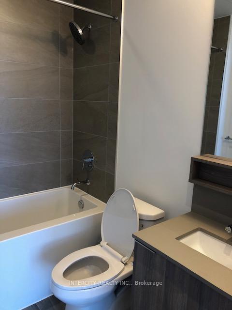 Photo 6 of Unit 1715, 950 Portage Parkway, Vaughan, Vaughan Corporate Centre — HOMEH
