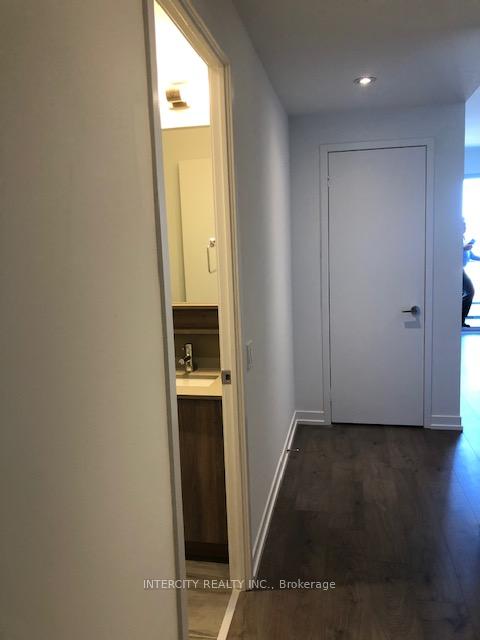 Photo 7 of Unit 1715, 950 Portage Parkway, Vaughan, Vaughan Corporate Centre — HOMEH