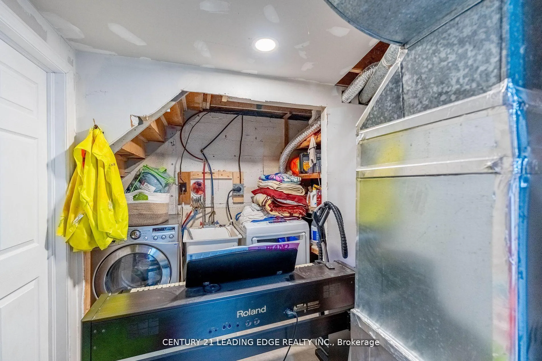 Photo 28 of Unit 19, 730 Cedar Street, Oshawa, Lakeview — HOMEH