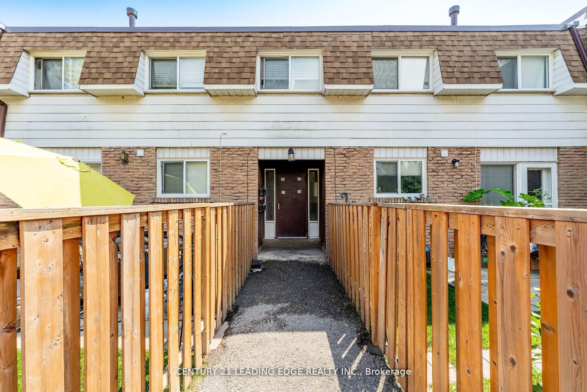 Photo 33 of Unit 19, 730 Cedar Street, Oshawa, Lakeview — HOMEH