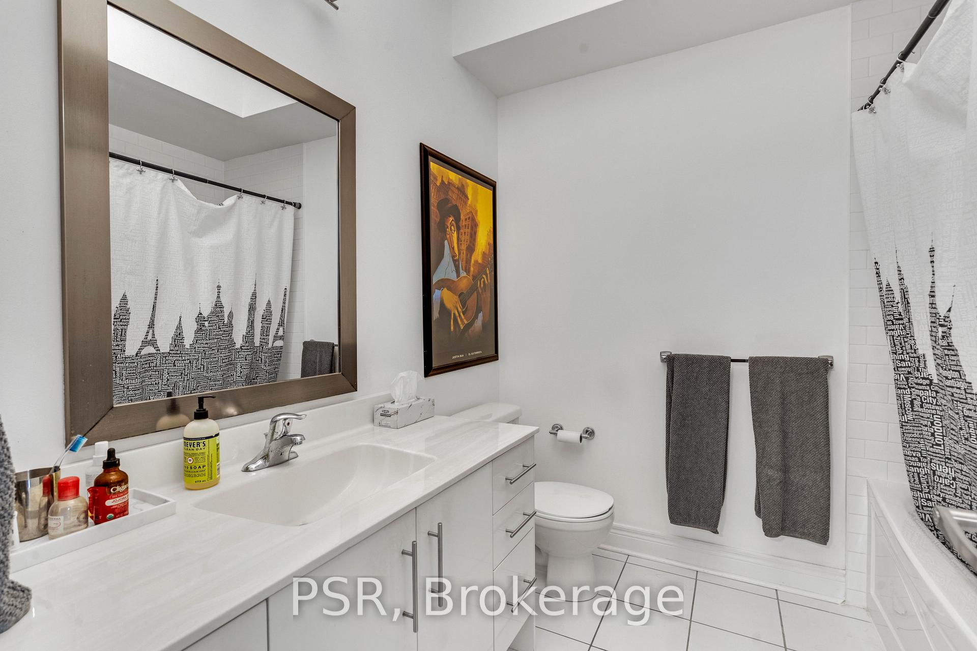 Photo 23 of Unit 50, 117 Powseland Crescent, Vaughan, West Woodbridge — HOMEH