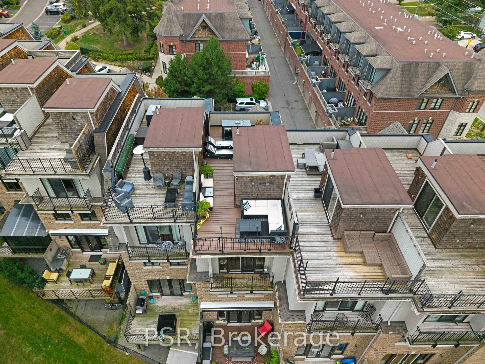 Photo 43 of Unit 50, 117 Powseland Crescent, Vaughan, West Woodbridge — HOMEH