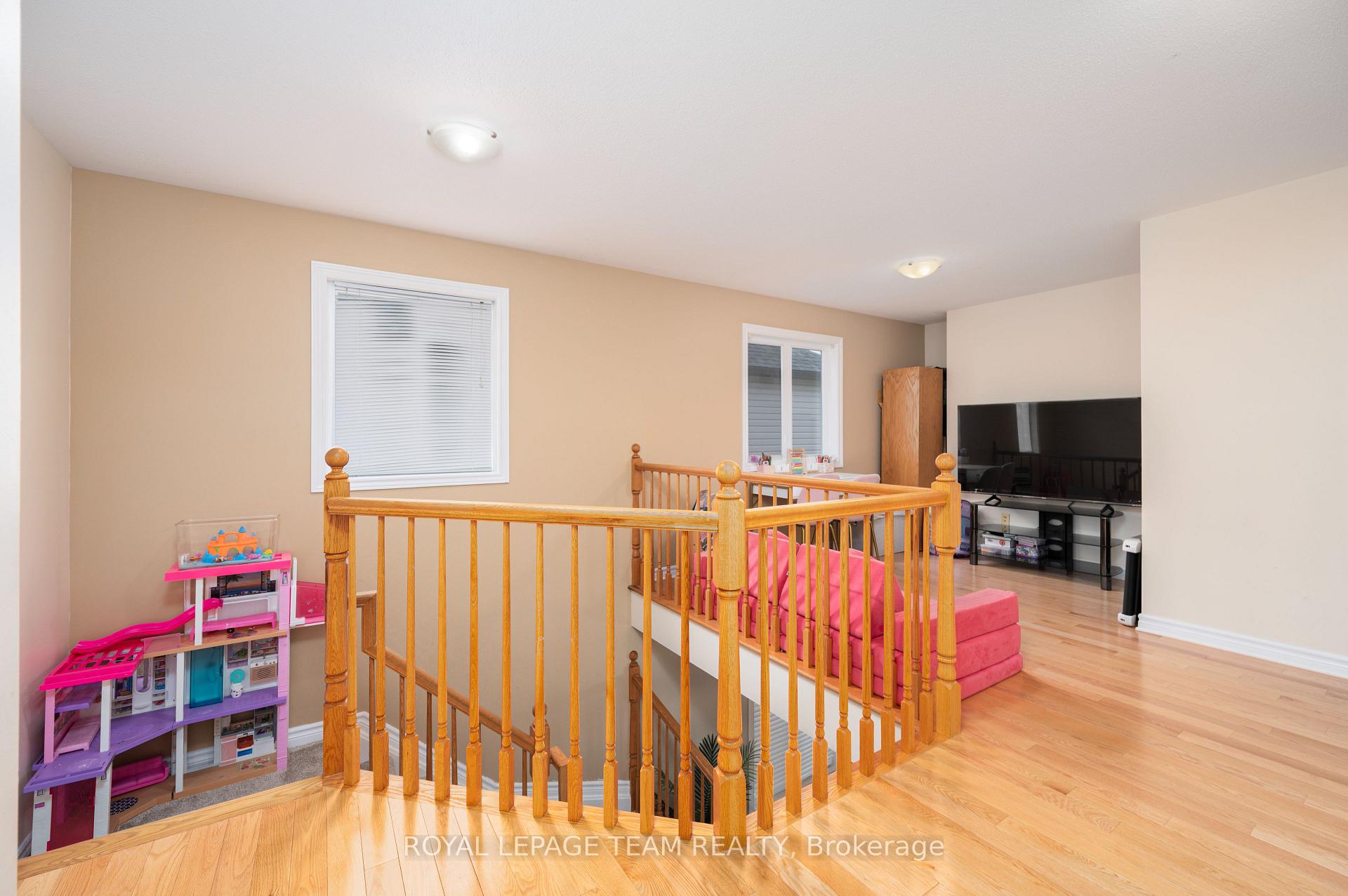 Photo 22 of 357 Widgeon Way, Ottawa, Blossom Park/Kemp Park/Findlay Creek — HOMEH
