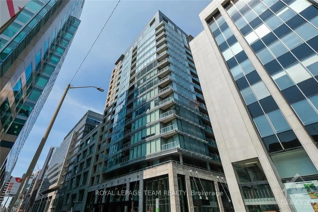 Front of Unit 706, 101 Queen Street