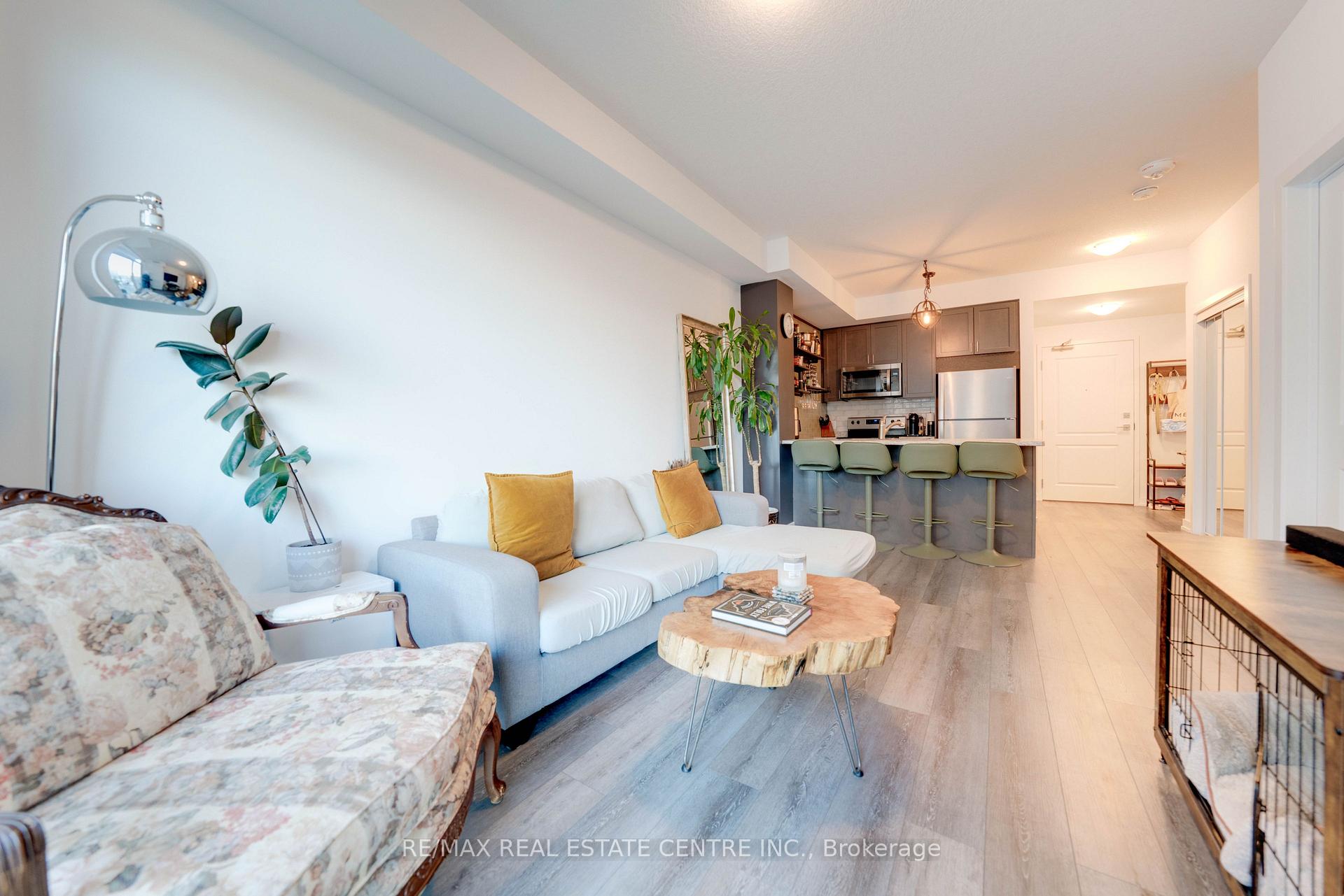 Photo 5 of Unit 328, 470 Dundas Street E, Hamilton, Waterdown — HOMEH