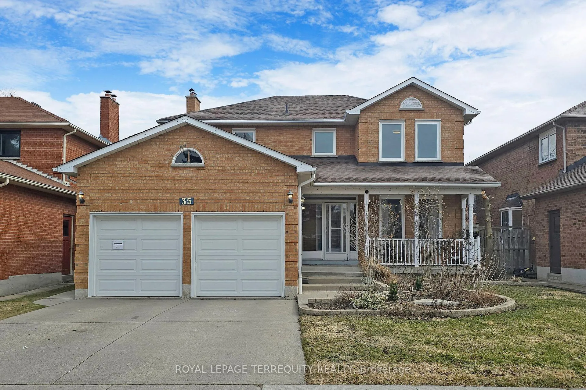 Front of 35 William Stephenson Drive