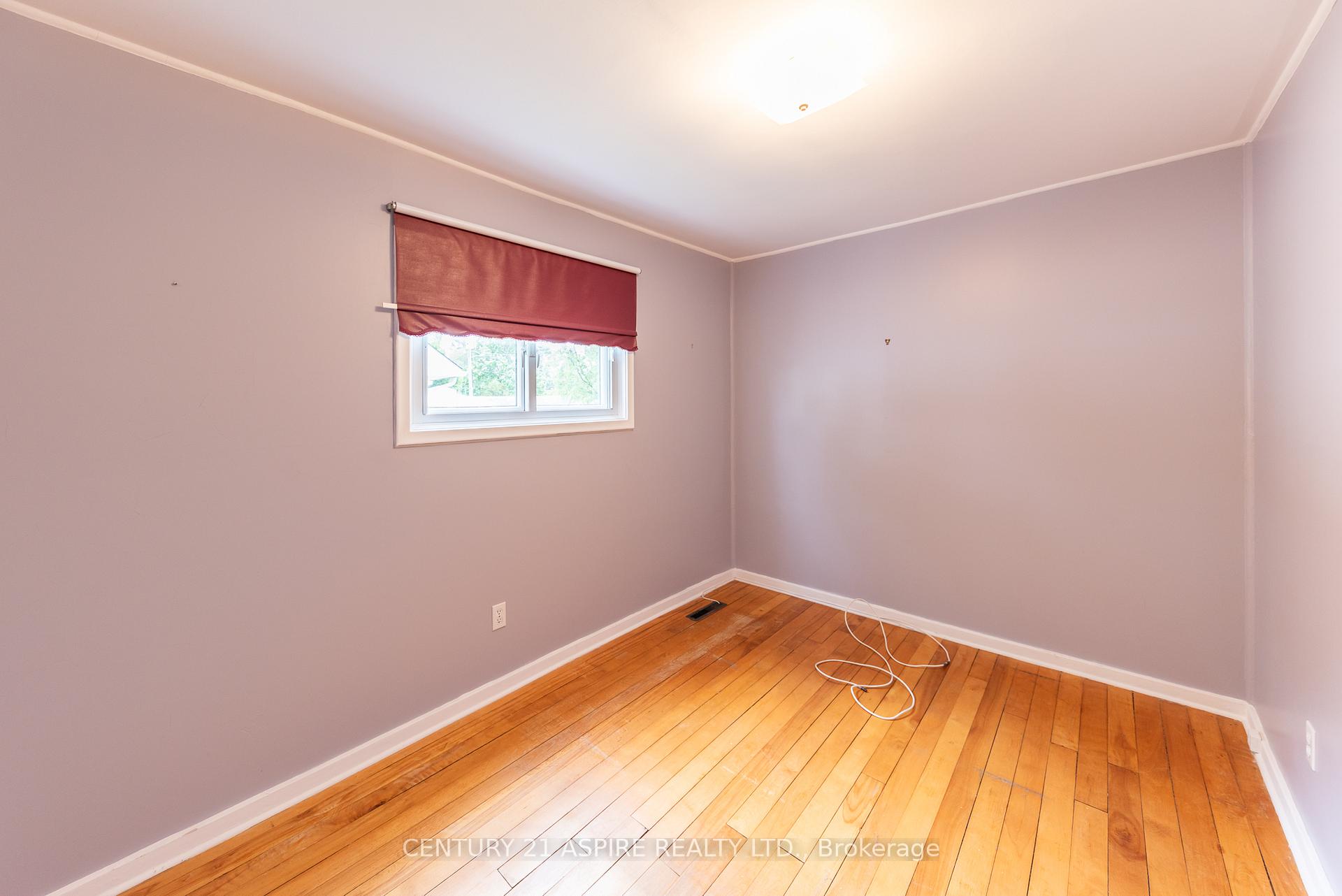 Photo 14 of 11 Troyes Street, Deep River — HOMEH
