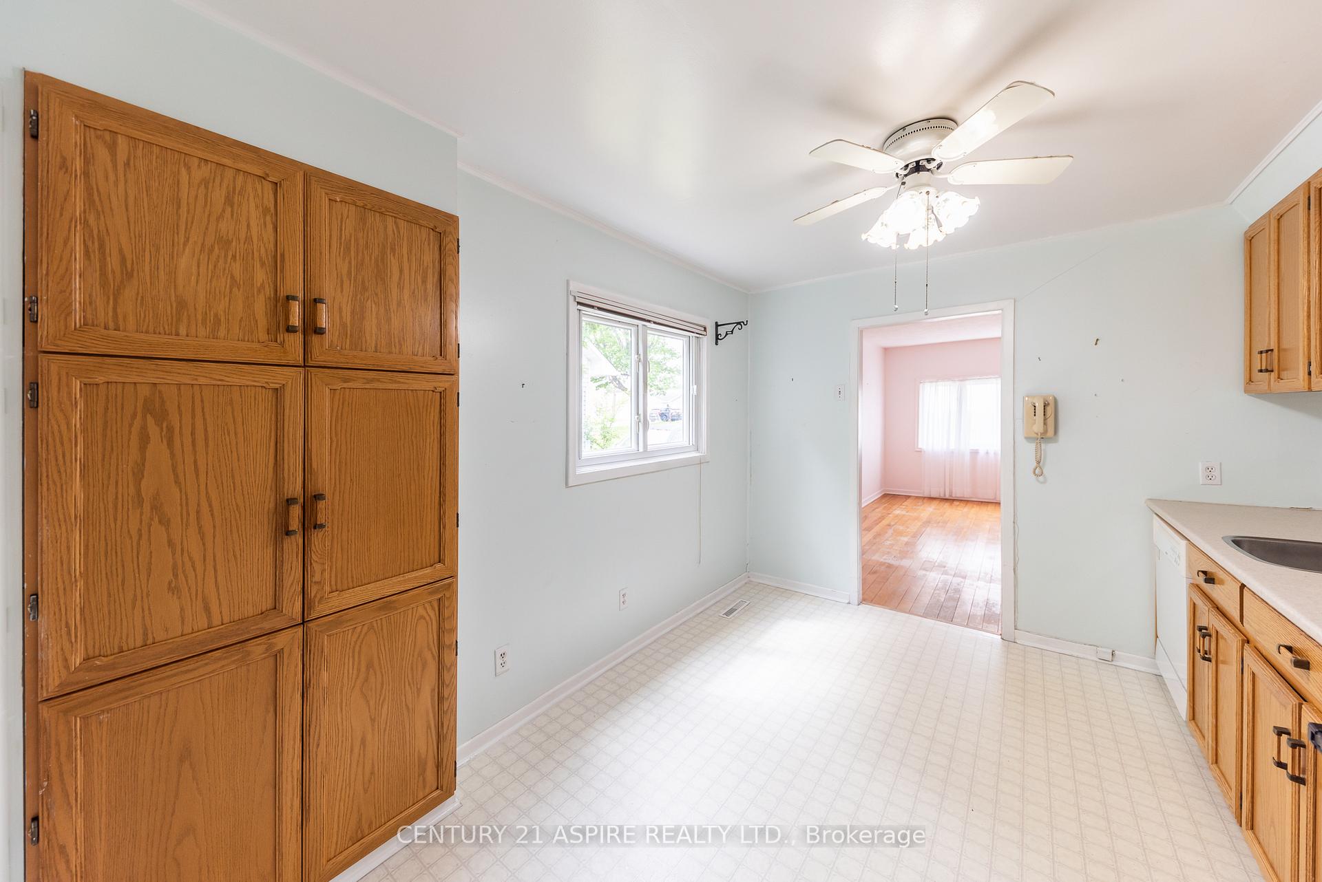 Photo 18 of 11 Troyes Street, Deep River — HOMEH