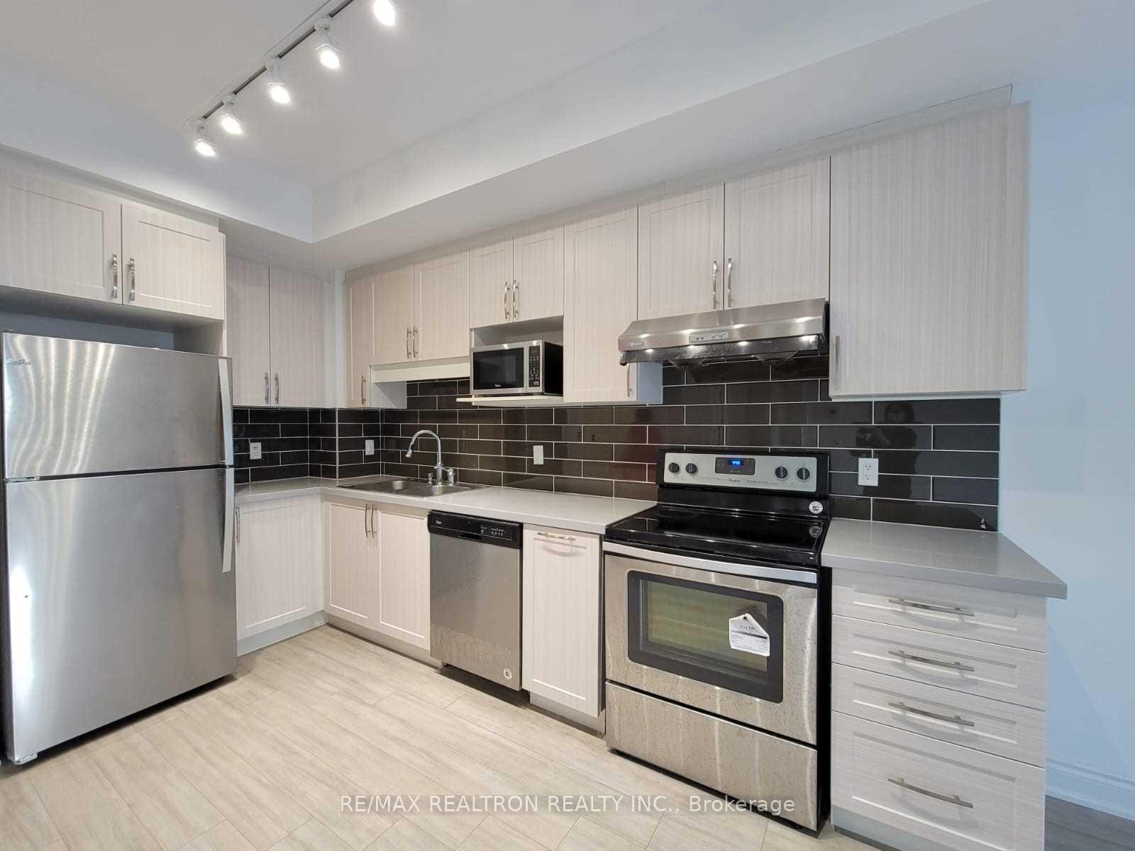 Photo 4 of Unit 821, 33 Clegg Road, Markham, Unionville — HOMEH