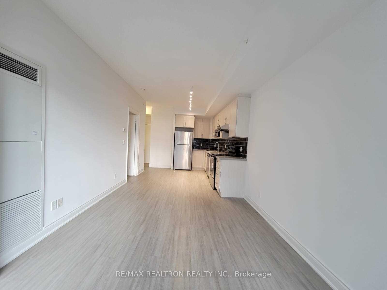 Photo 7 of Unit 821, 33 Clegg Road, Markham, Unionville — HOMEH