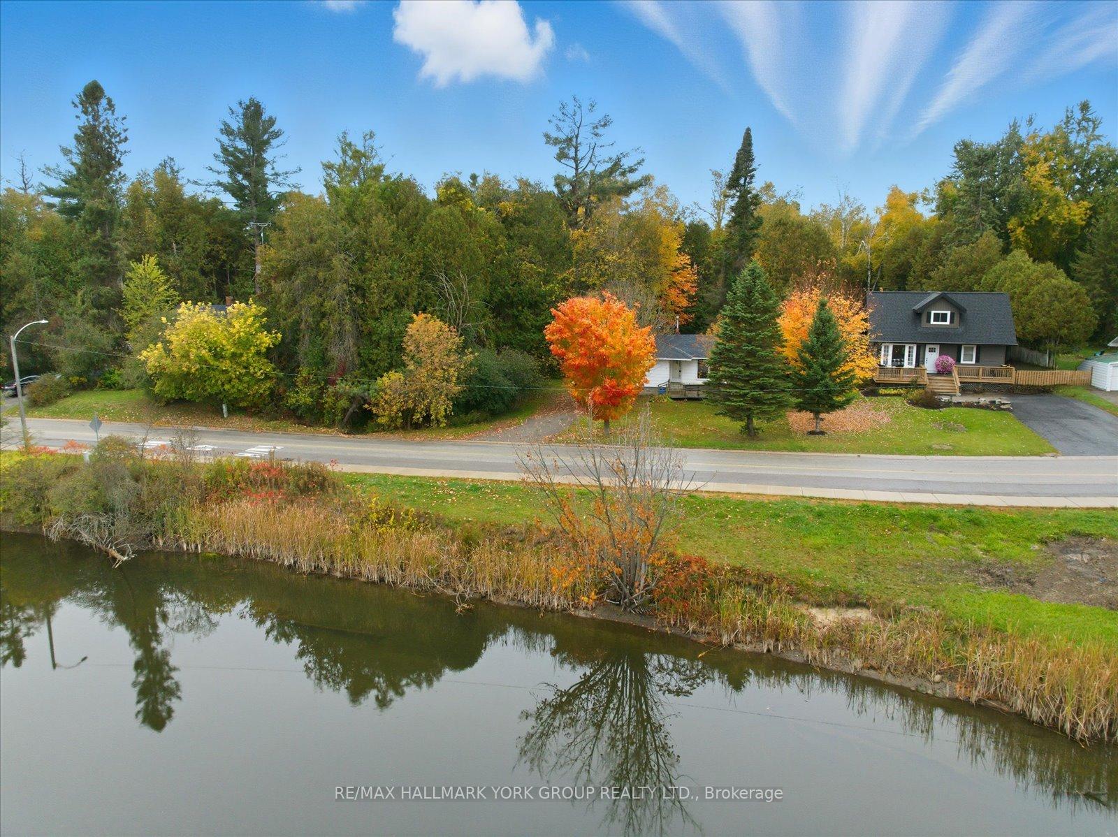 Photo 2 of 32 Station Road, Georgina, Pefferlaw — HOMEH