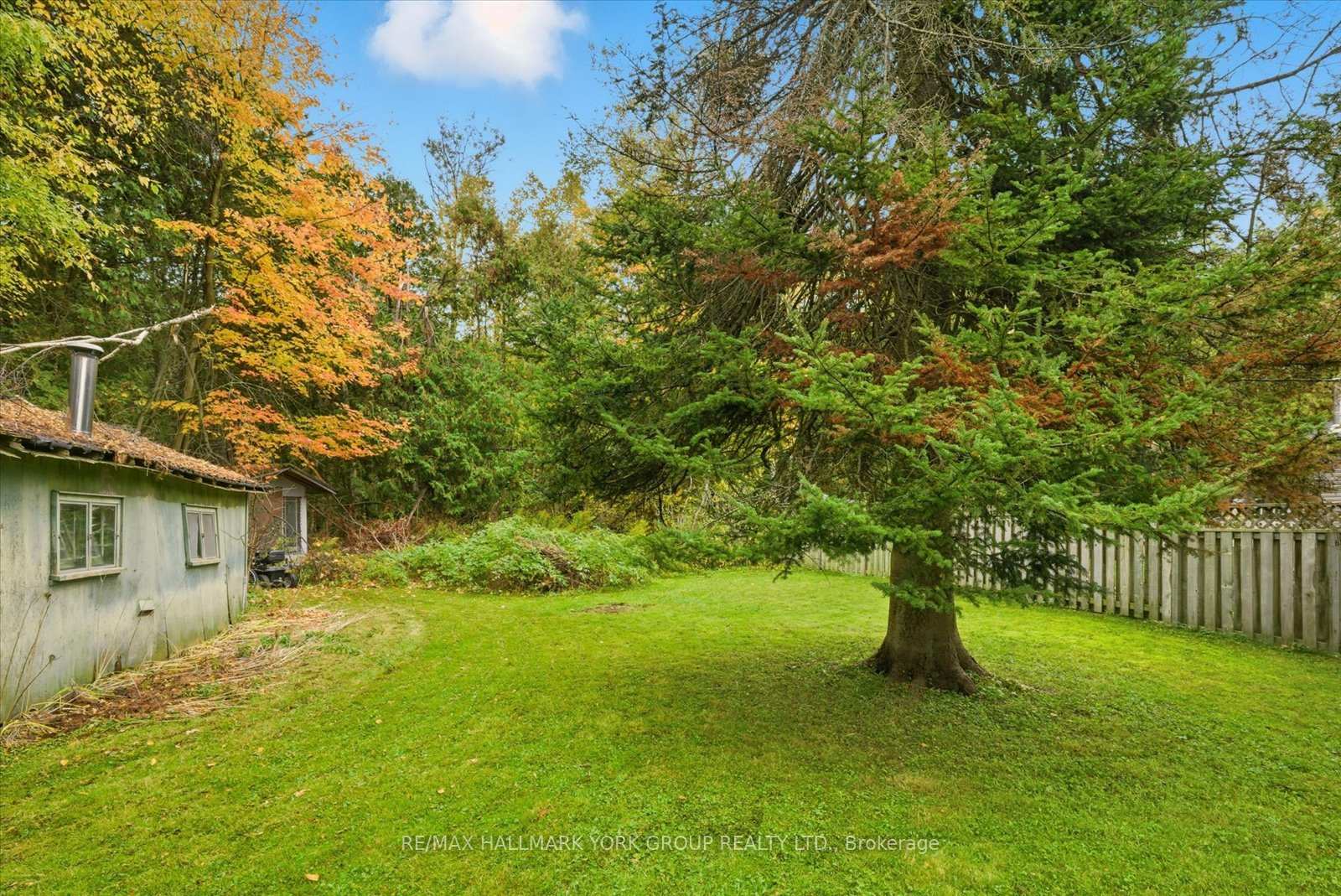 Photo 12 of 32 Station Road, Georgina, Pefferlaw — HOMEH