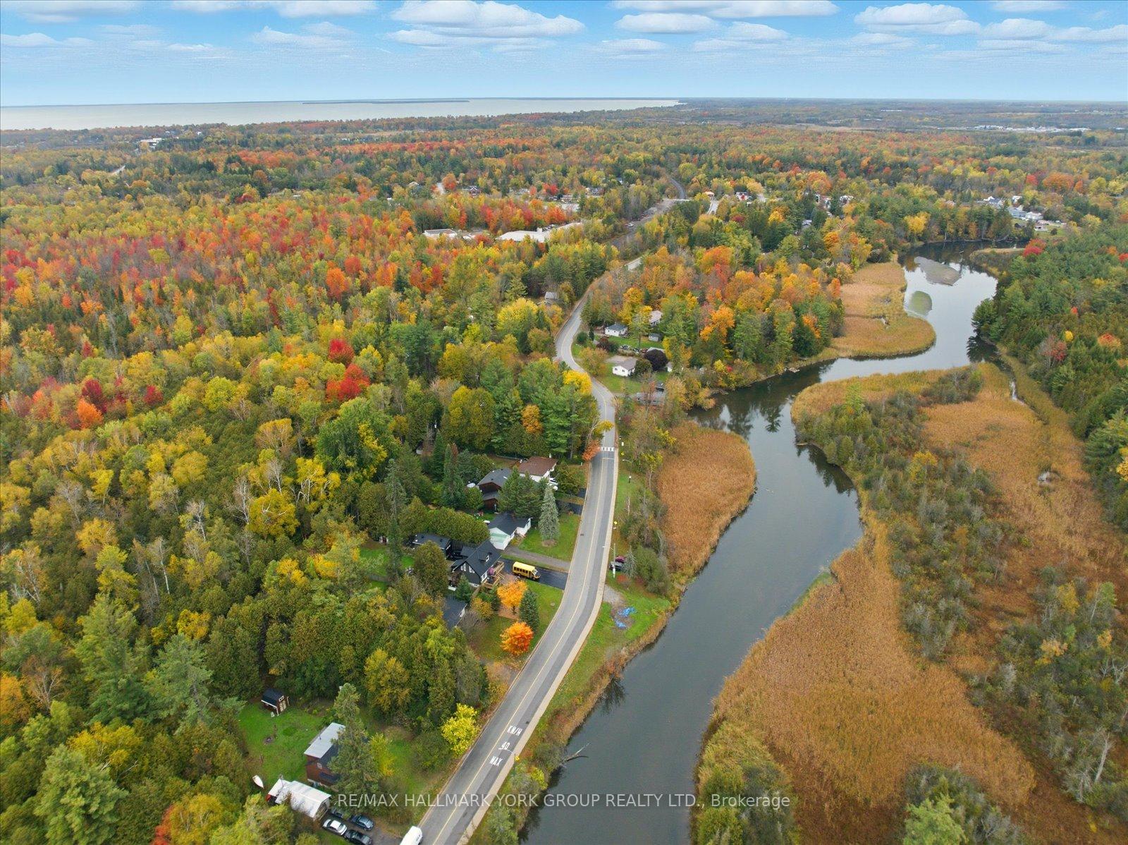 Photo 31 of 32 Station Road, Georgina, Pefferlaw — HOMEH