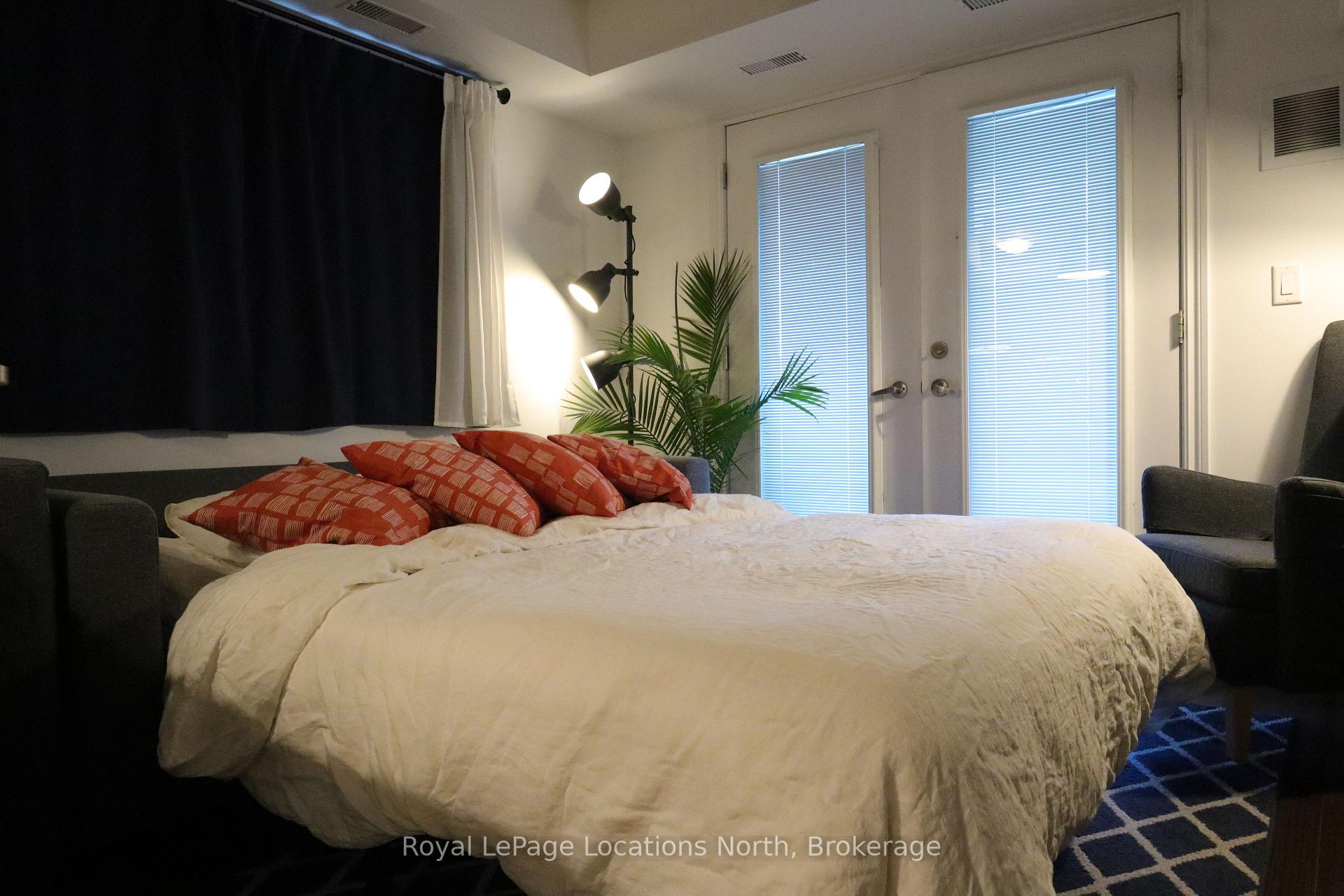 Photo 14 of Unit 201, 1 Brandy Lane Drive, Collingwood — HOMEH