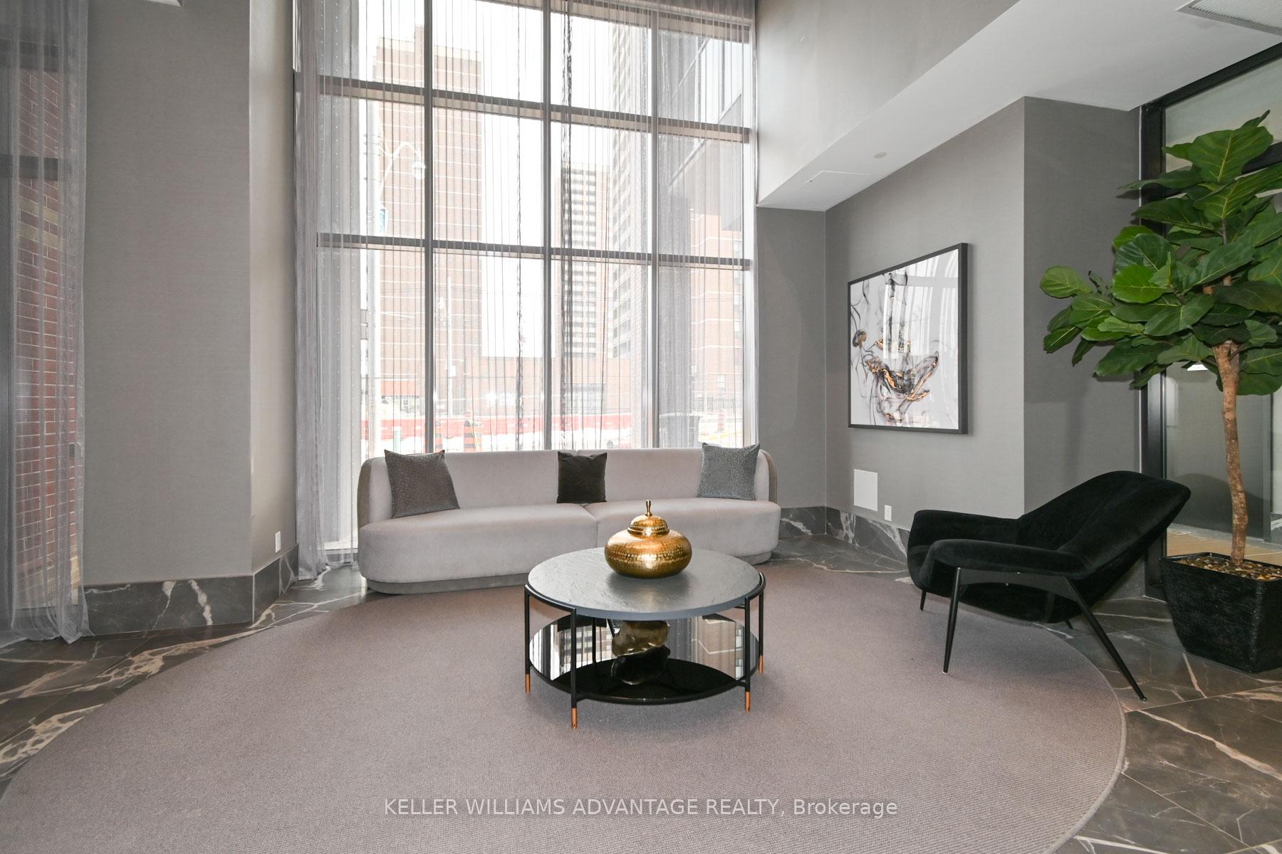 Photo 16 of Unit 907, 286 Main Street, Toronto, East End-Danforth — HOMEH