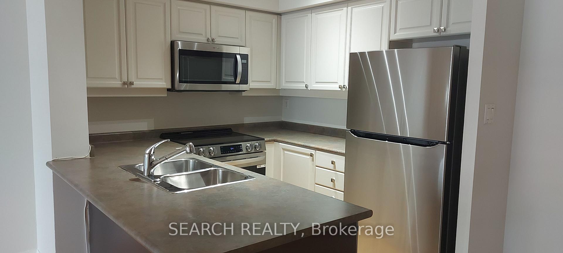 Photo 4 of Unit Ph8, 188 Redpath Avenue, Toronto, Mount Pleasant West — HOMEH