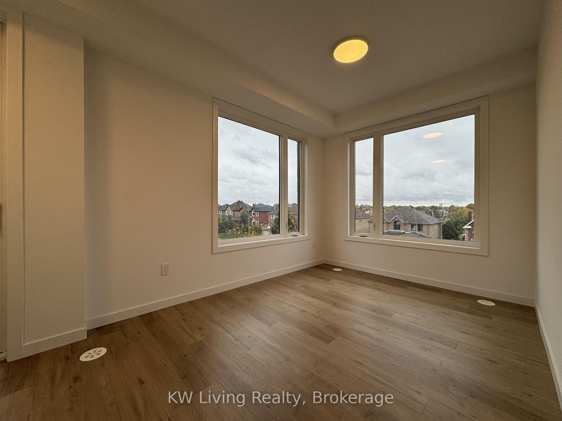 Photo 6 of Unit 31, 3175 Denison Street, Markham, Middlefield — HOMEH
