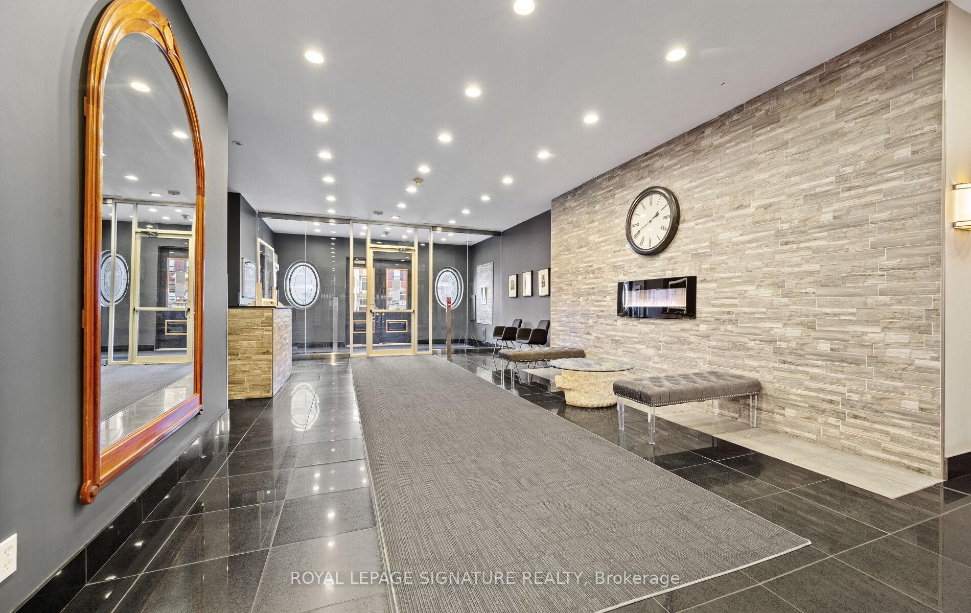 Photo 6 of Unit 1105, 135 James Street S, Hamilton, Corktown — HOMEH