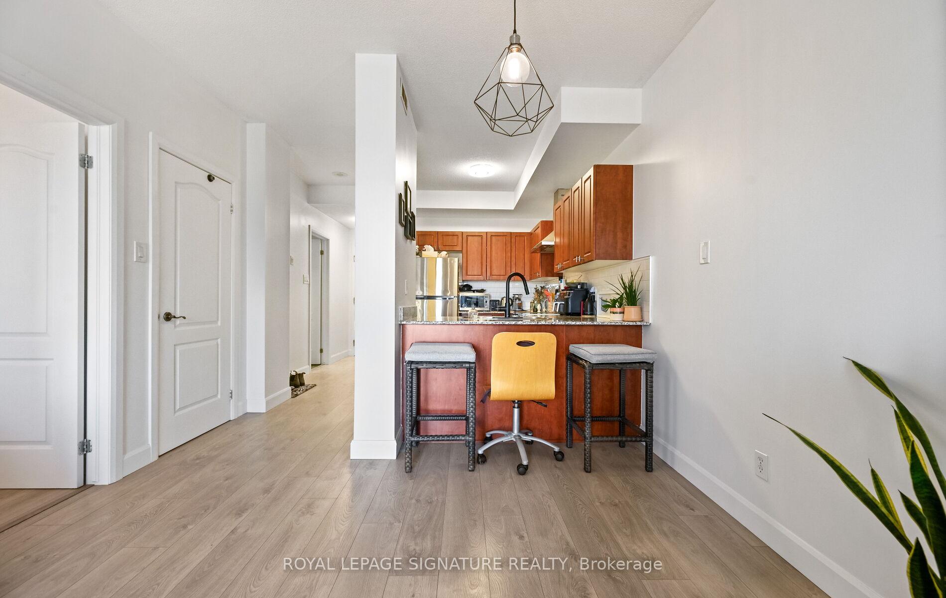 Photo 14 of Unit 1105, 135 James Street S, Hamilton, Corktown — HOMEH