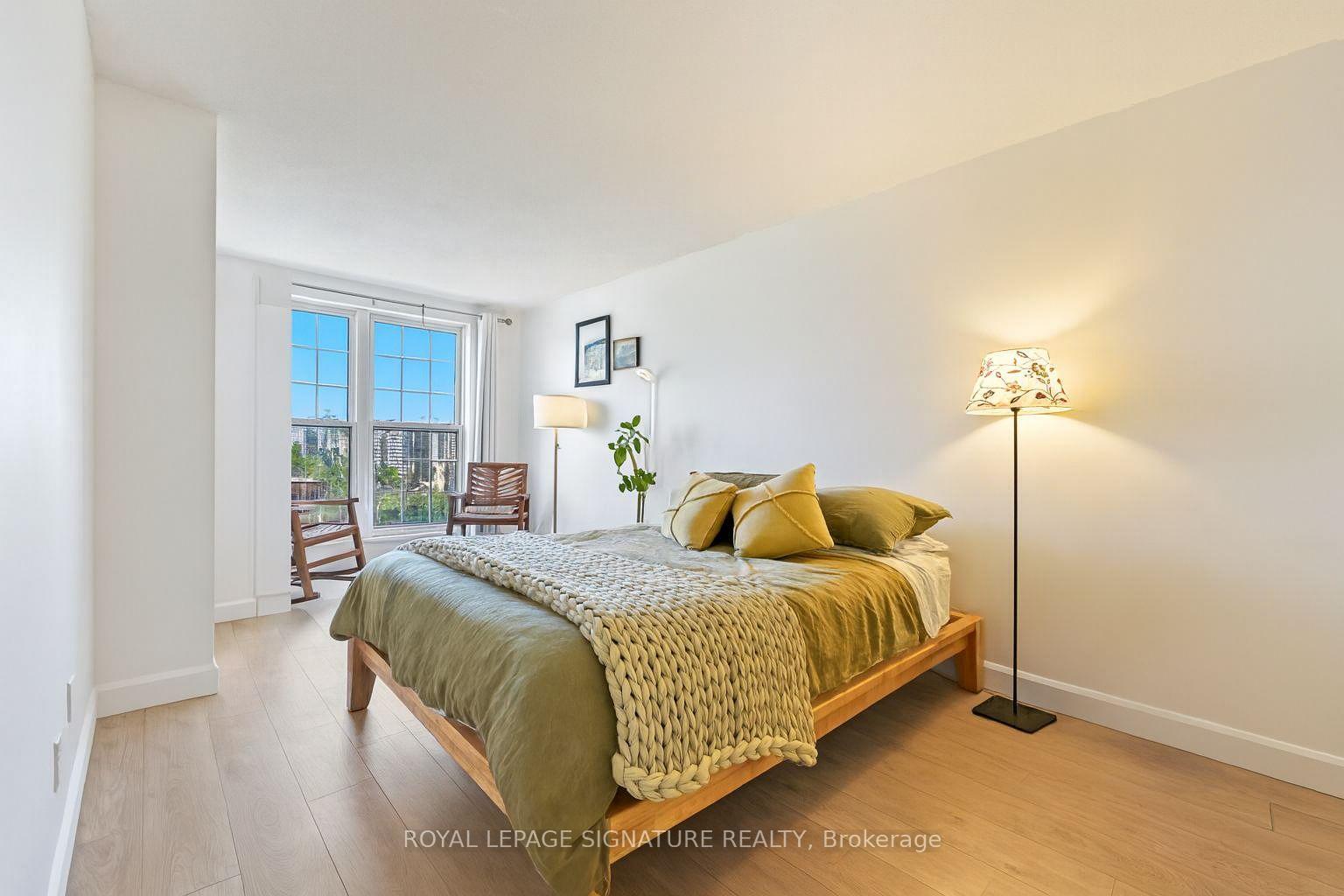 Photo 19 of Unit 1105, 135 James Street S, Hamilton, Corktown — HOMEH