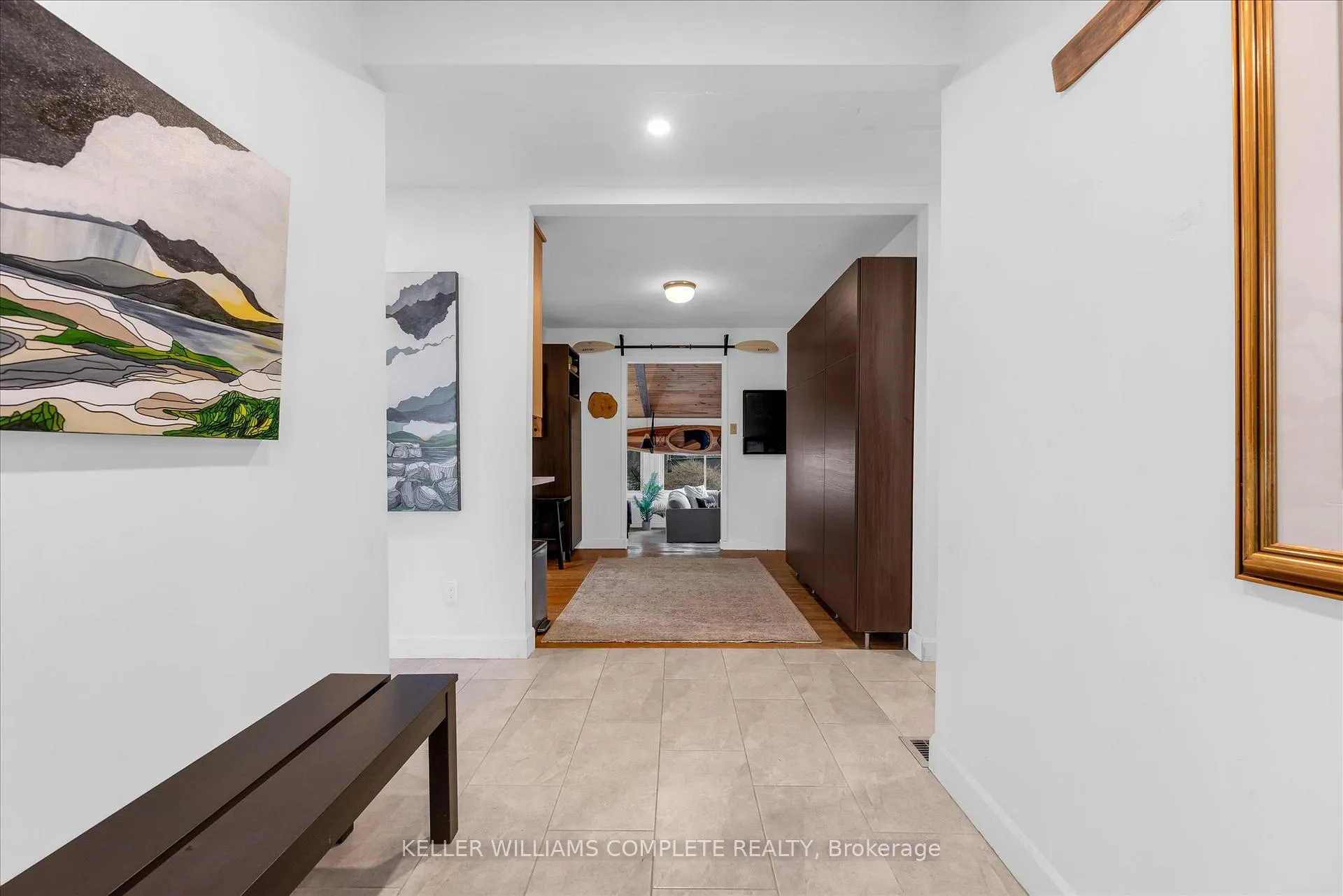 Photo 4 of 24 Central Park Avenue, Hamilton, Dundas — HOMEH