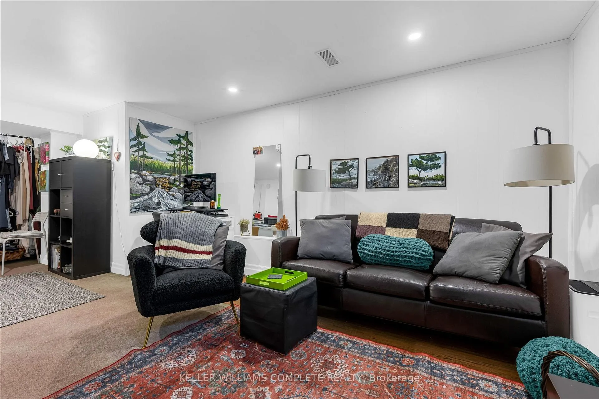 Photo 19 of 24 Central Park Avenue, Hamilton, Dundas — HOMEH