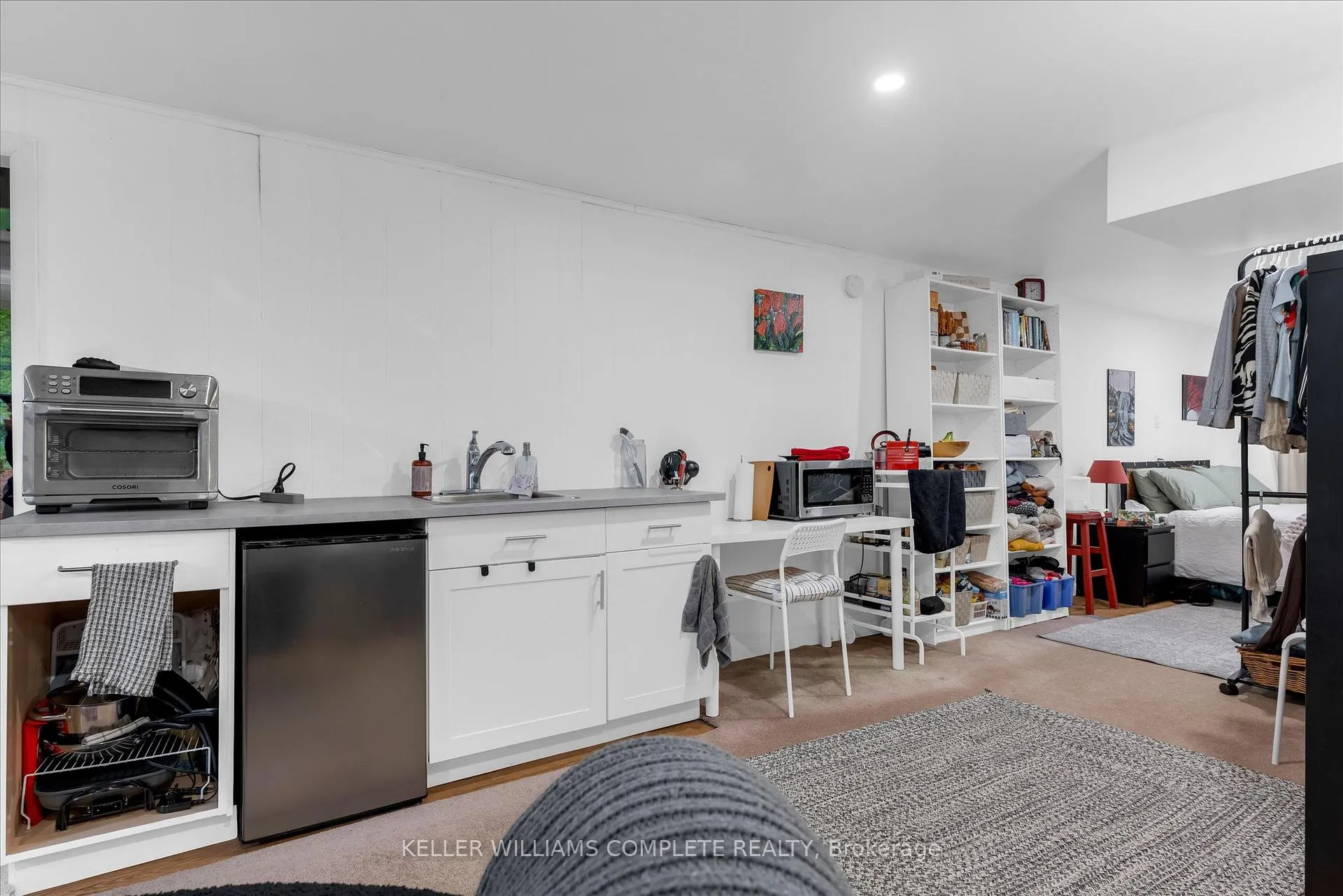 Photo 21 of 24 Central Park Avenue, Hamilton, Dundas — HOMEH