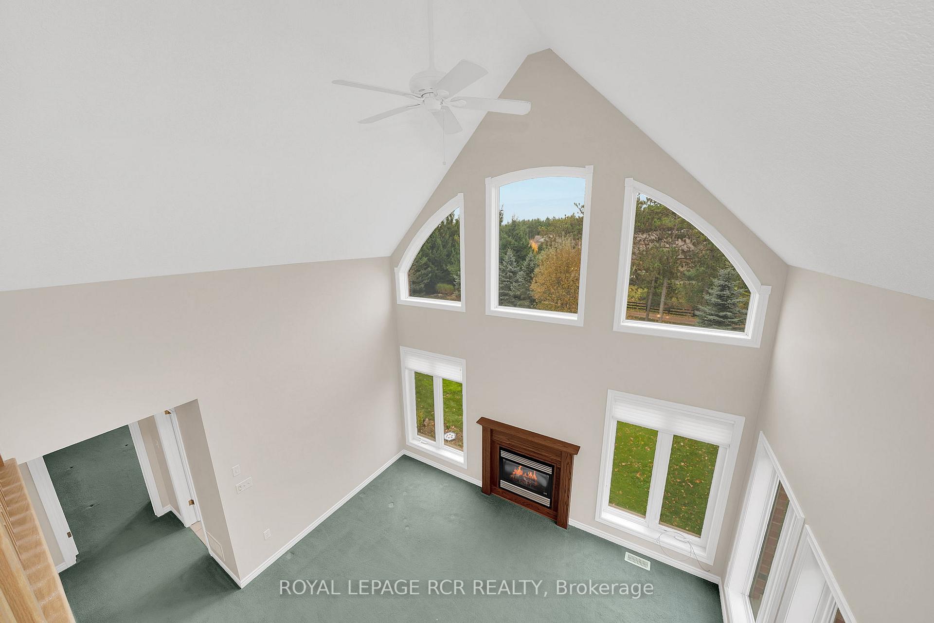 Photo 22 of Unit 5, 19 Reddington Drive, Caledon, Palgrave — HOMEH