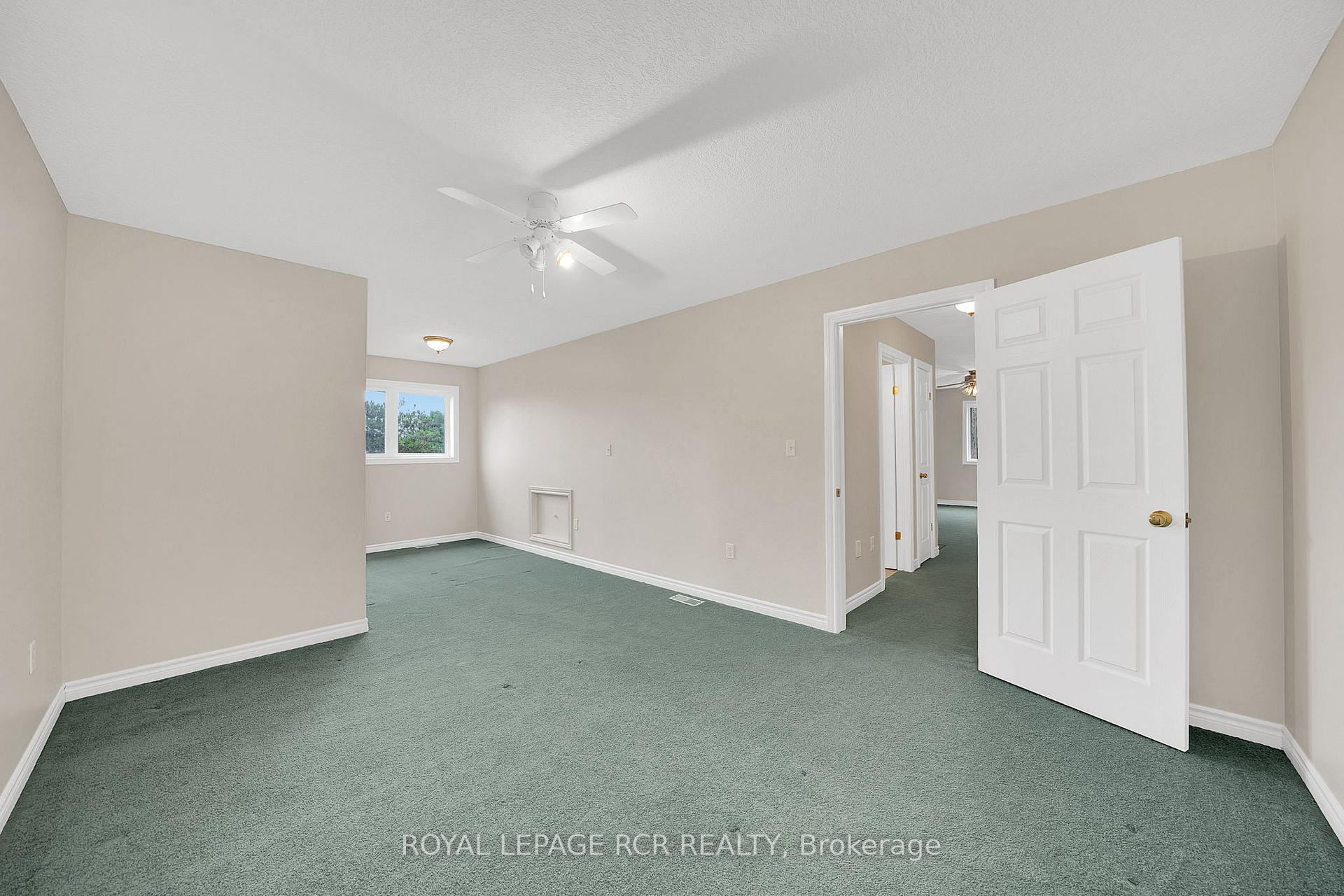 Photo 26 of Unit 5, 19 Reddington Drive, Caledon, Palgrave — HOMEH