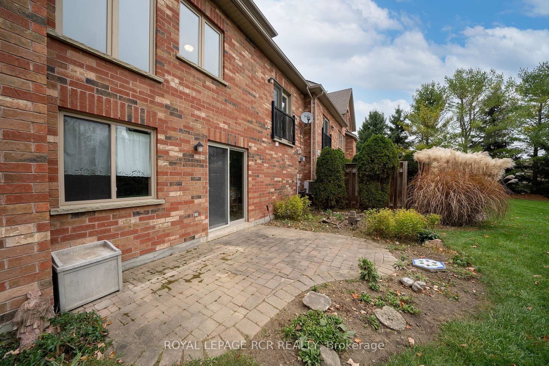 Photo 34 of Unit 5, 19 Reddington Drive, Caledon, Palgrave — HOMEH