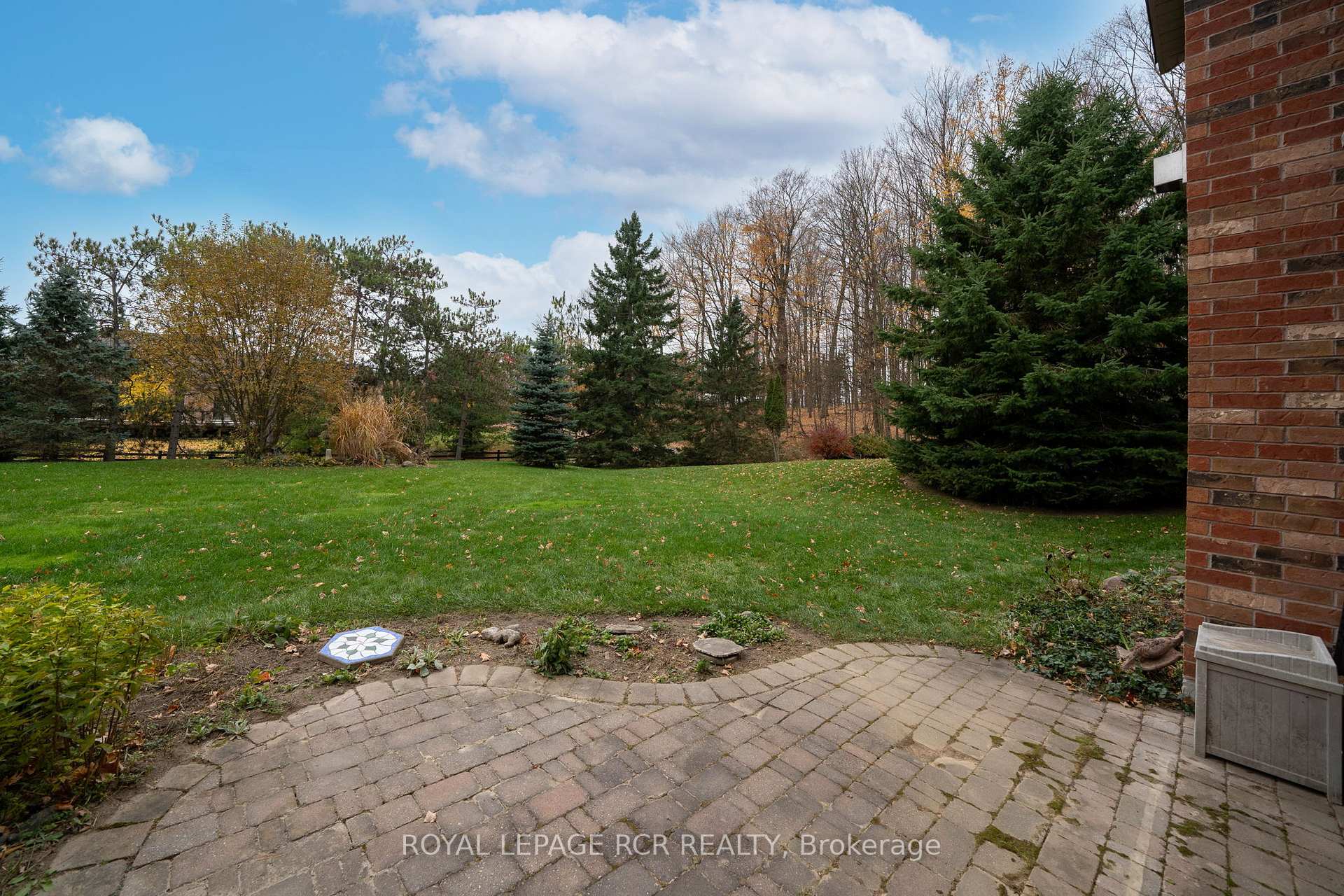 Photo 35 of Unit 5, 19 Reddington Drive, Caledon, Palgrave — HOMEH
