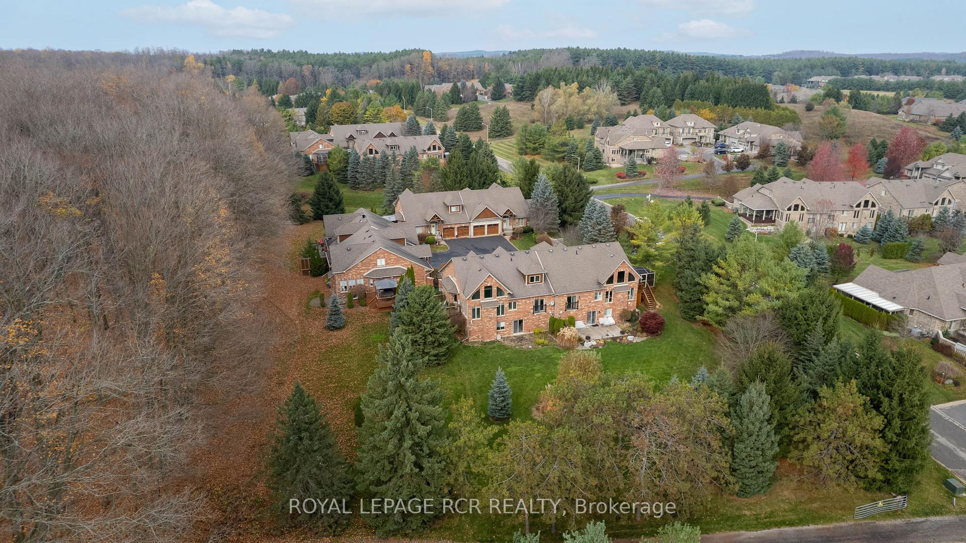 Photo 39 of Unit 5, 19 Reddington Drive, Caledon, Palgrave — HOMEH