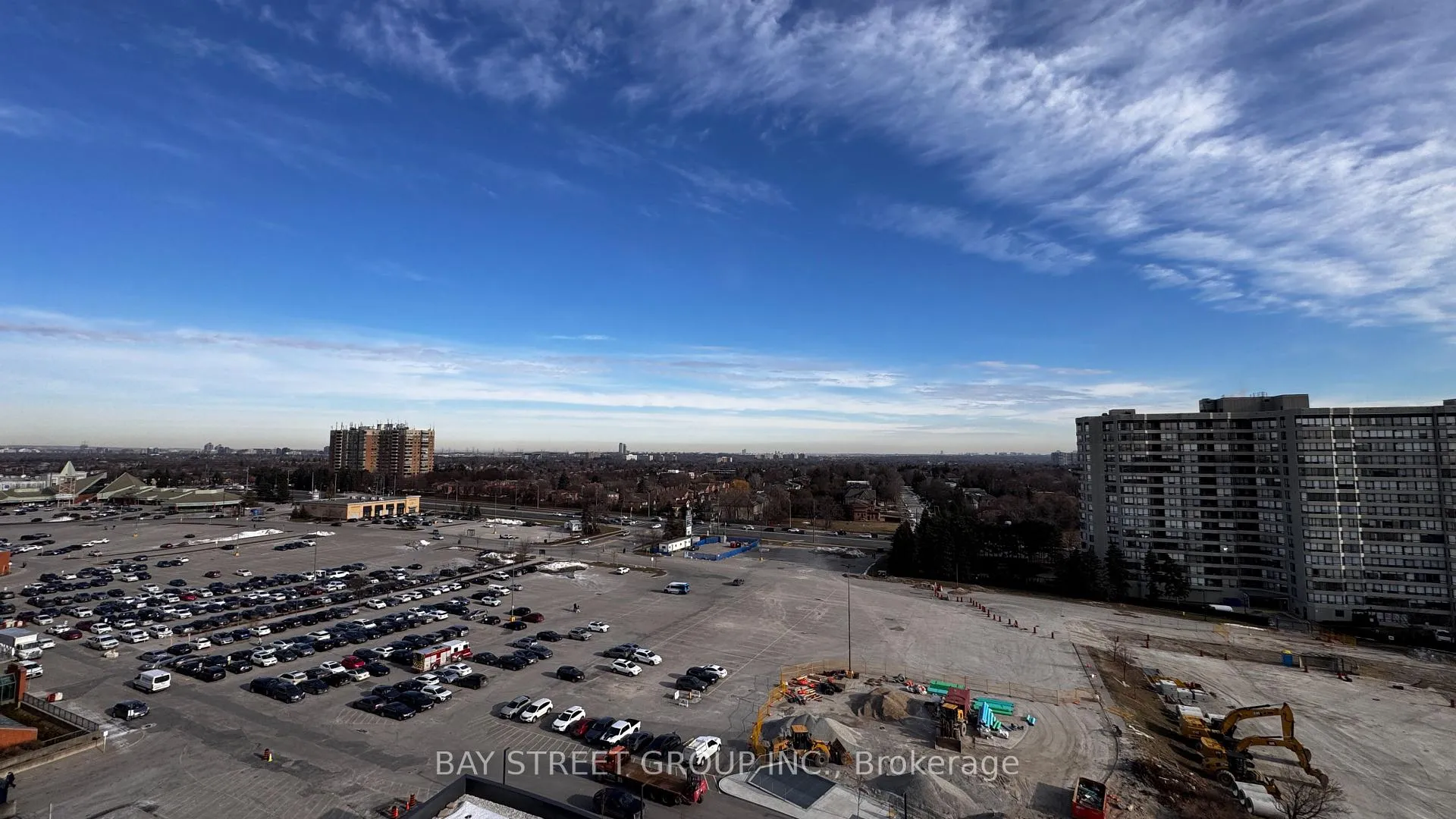 Photo 15 of Unit 1008, 50 Upper Mall Way, Vaughan, Brownridge — HOMEH