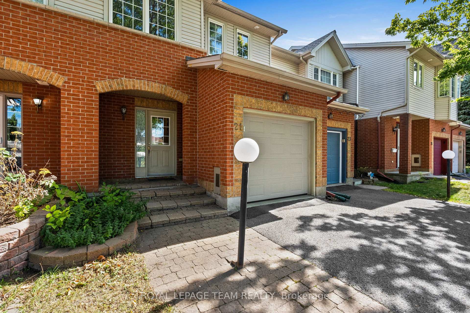 Photo 3 of 21 Upney Drive, Ottawa, Barrhaven - Longfields — HOMEH