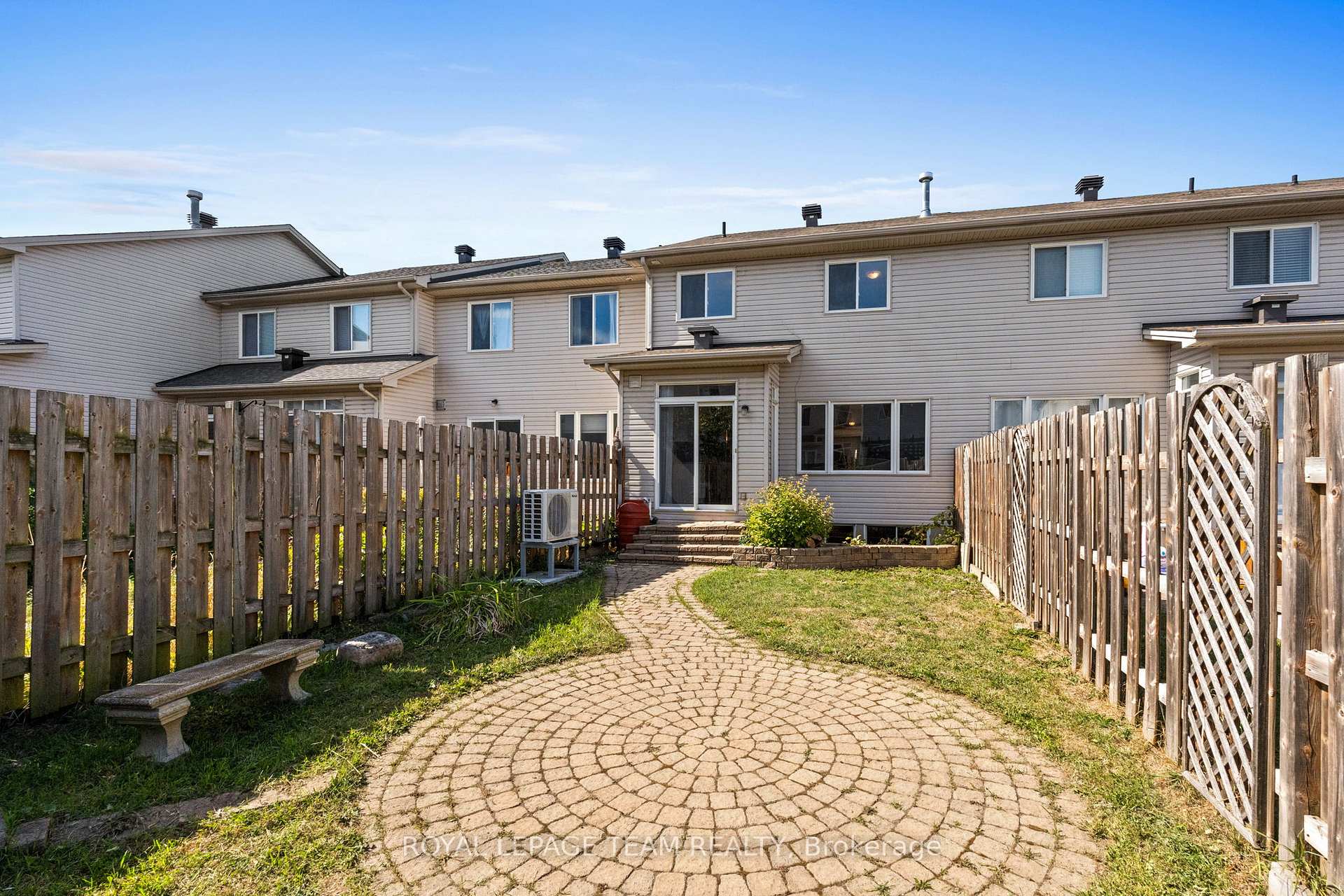 Photo 35 of 21 Upney Drive, Ottawa, Barrhaven - Longfields — HOMEH