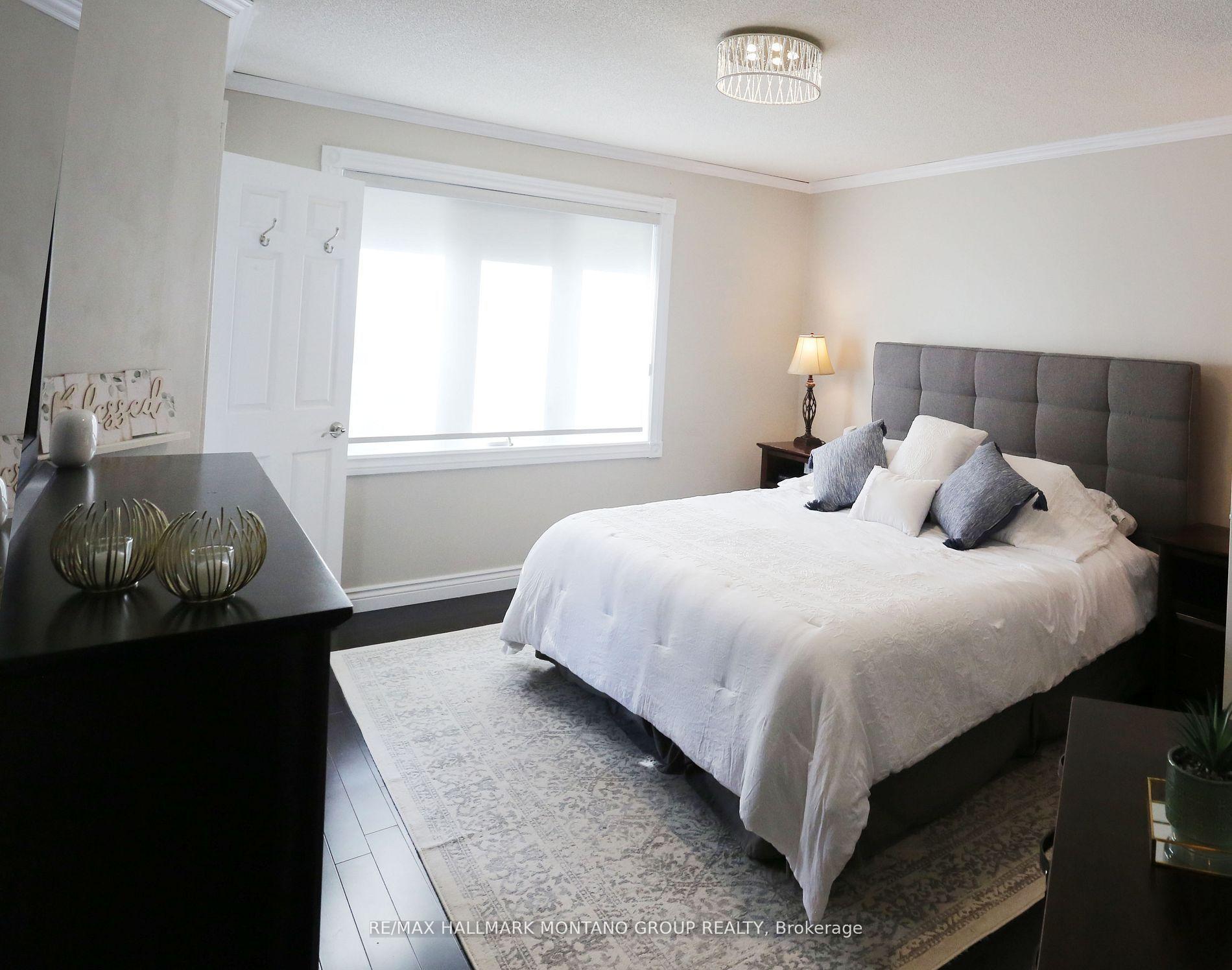Photo 10 of 31 Anderson Place, Aurora, Aurora Highlands — HOMEH