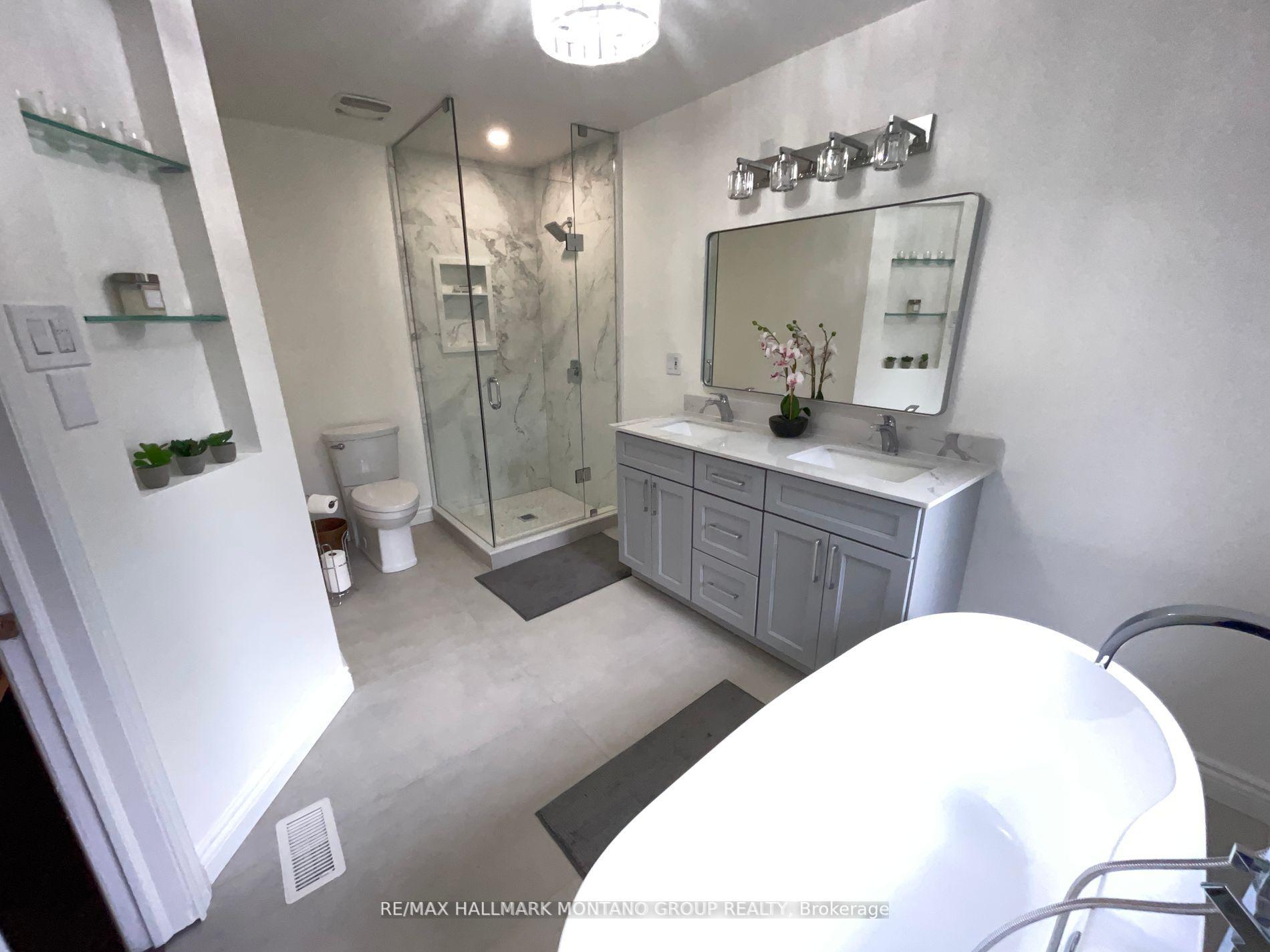 Photo 12 of 31 Anderson Place, Aurora, Aurora Highlands — HOMEH