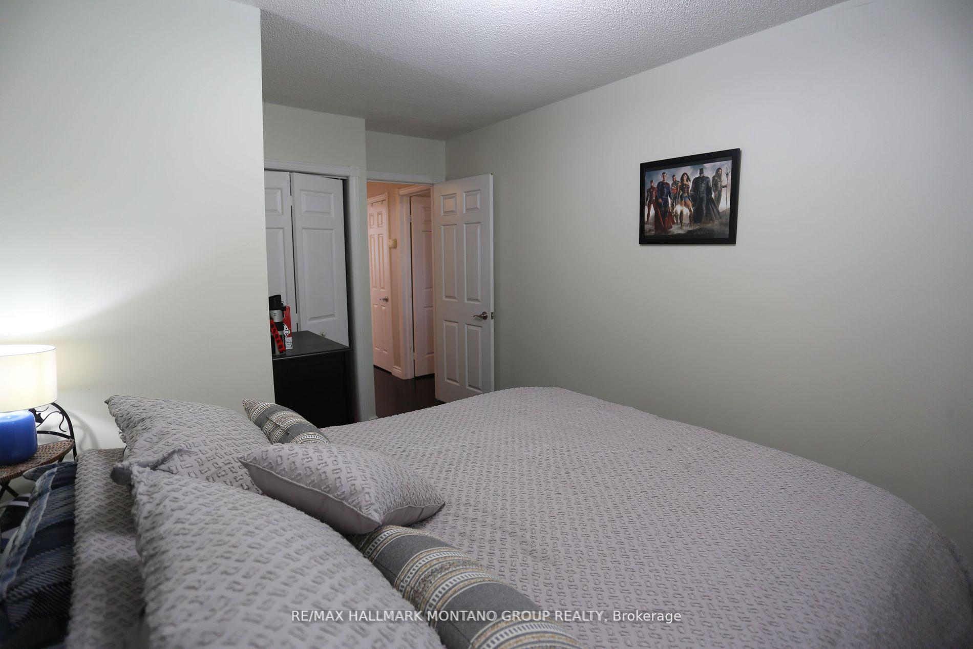 Photo 15 of 31 Anderson Place, Aurora, Aurora Highlands — HOMEH