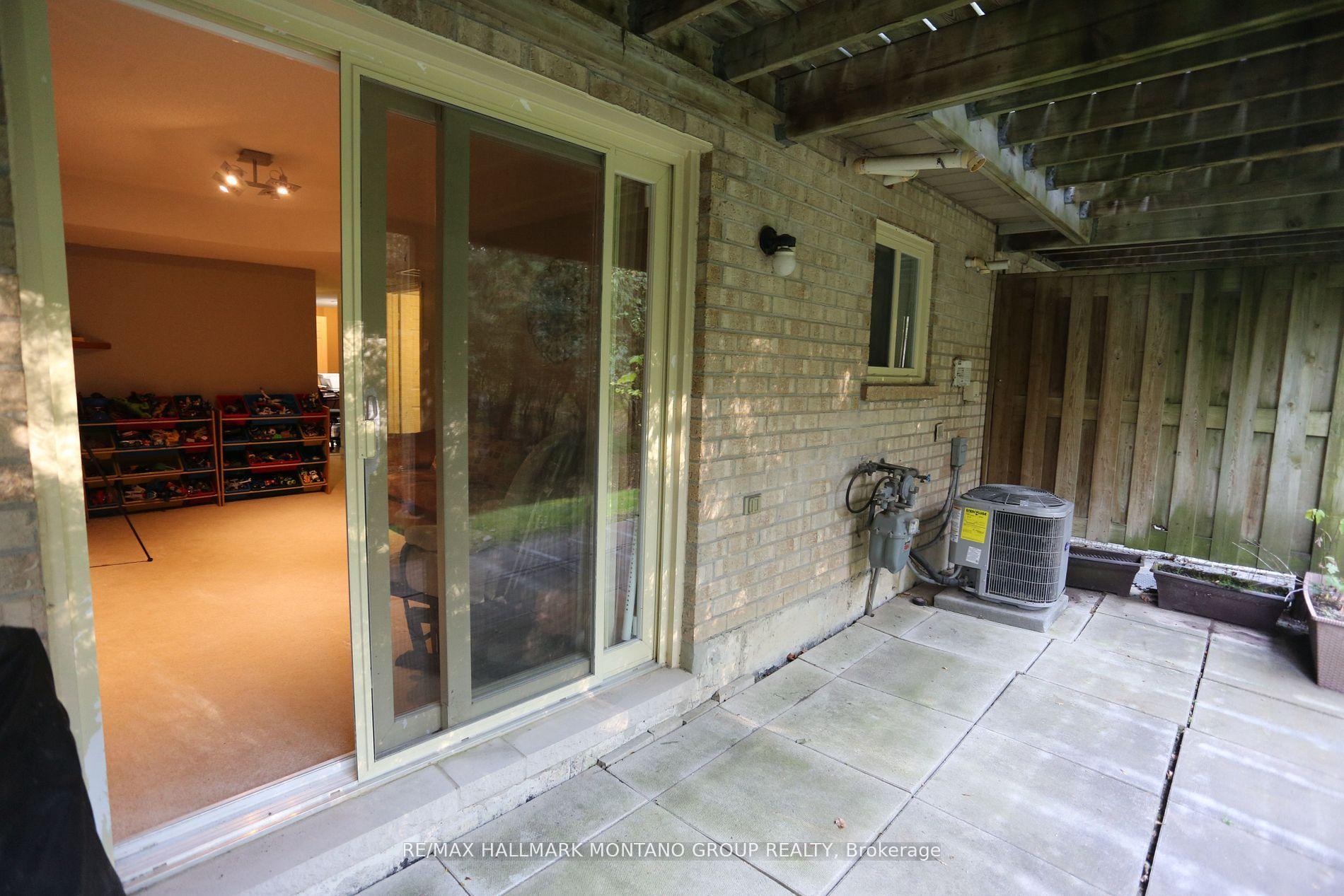 Photo 21 of 31 Anderson Place, Aurora, Aurora Highlands — HOMEH